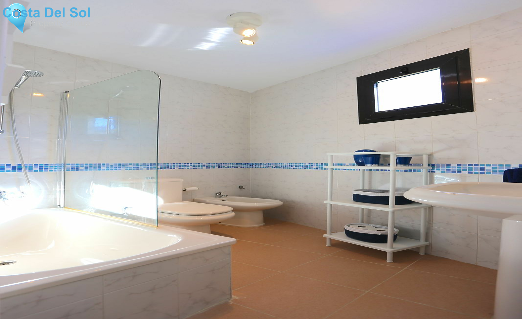 Townhouse in Estepona-1513530