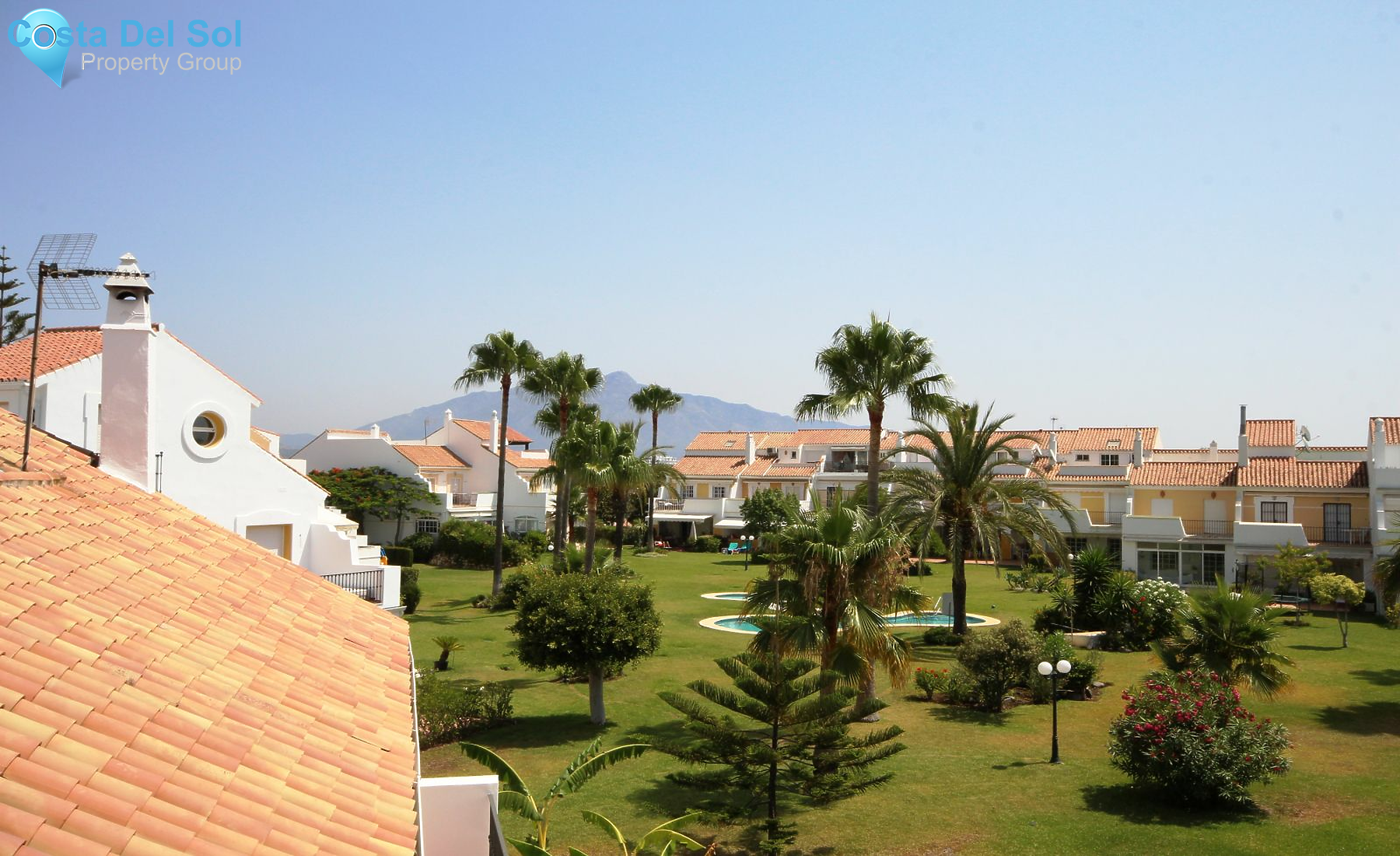 Townhouse in Estepona-1513731