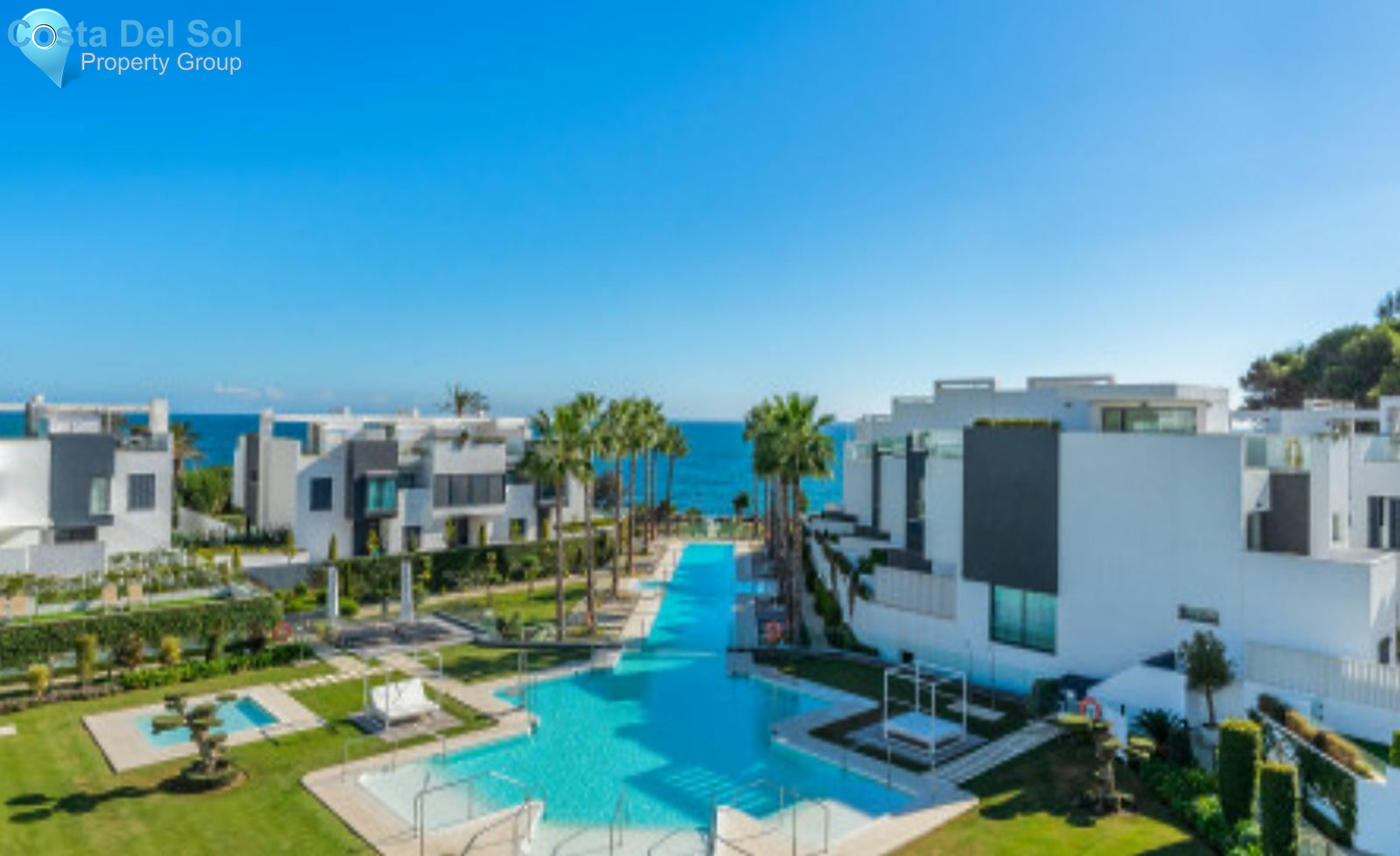 Townhouse in Estepona-1532527