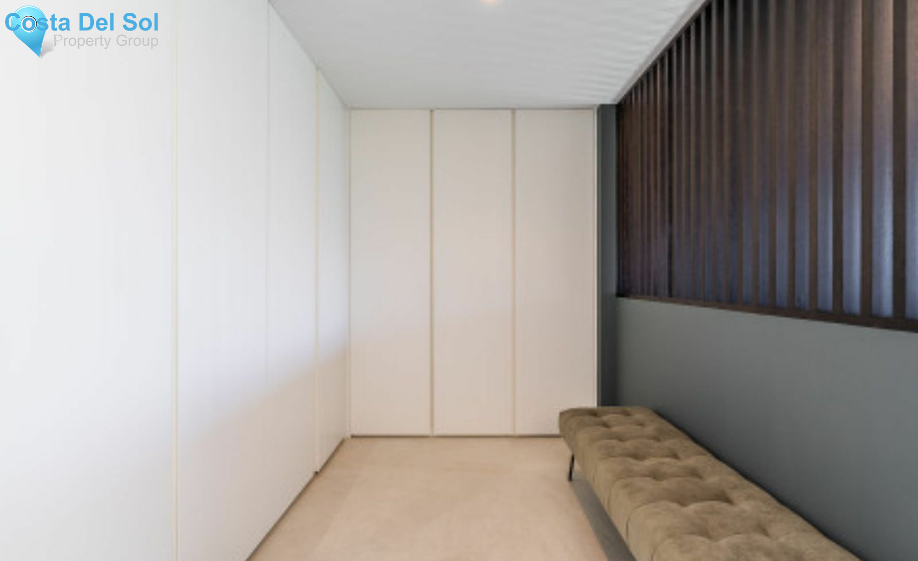 Townhouse in Estepona-1532540