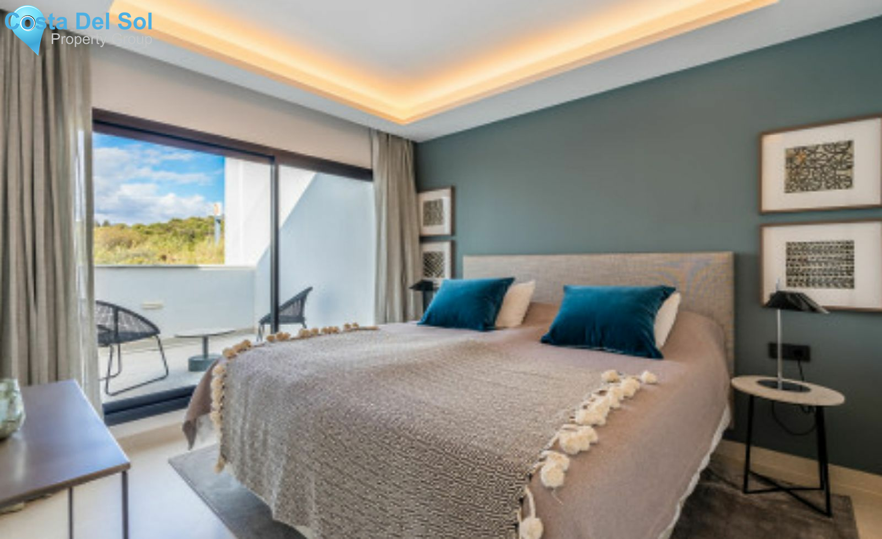 Townhouse in Estepona-1532541