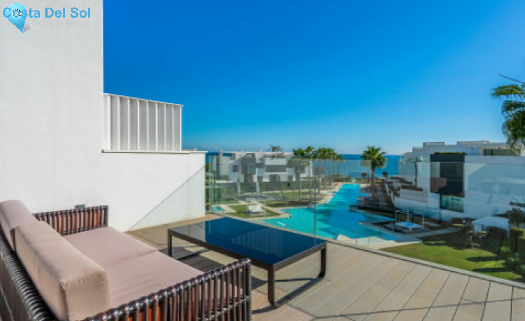 Townhouse in Estepona-1532528