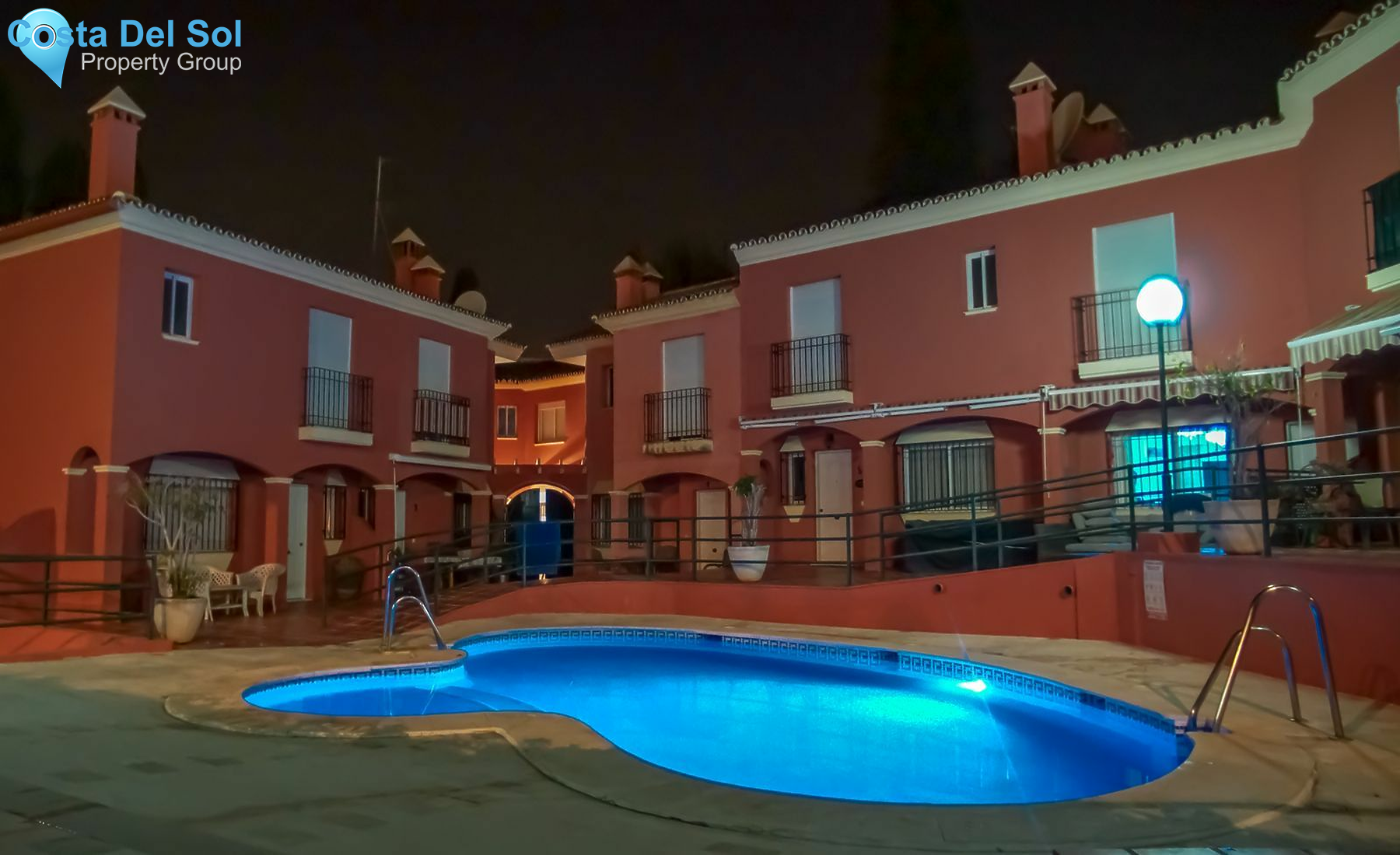 Townhouse in Fuengirola-1548815
