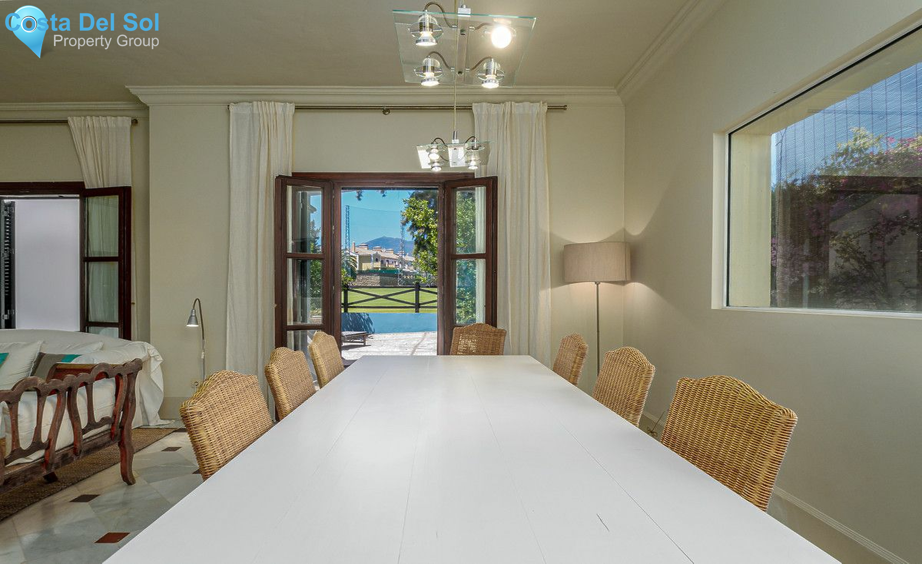 Townhouse in Guadalmina Alta-1145434