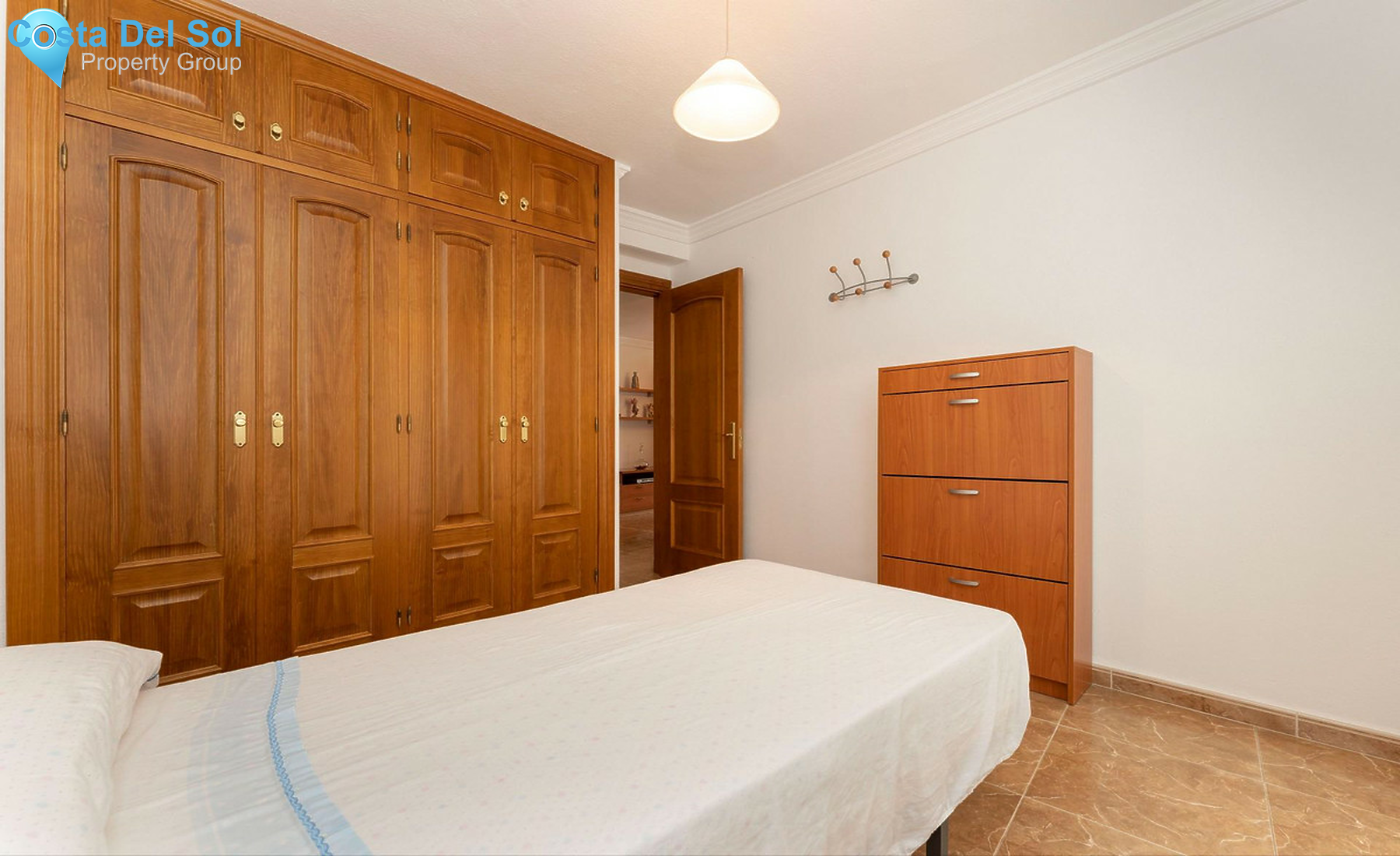 Townhouse in Guaro-1302742