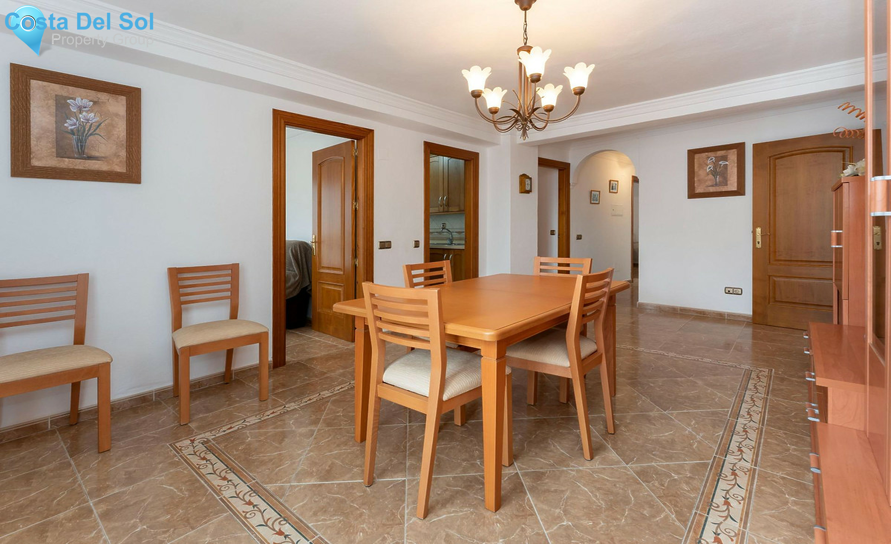 Townhouse in Guaro-1302734