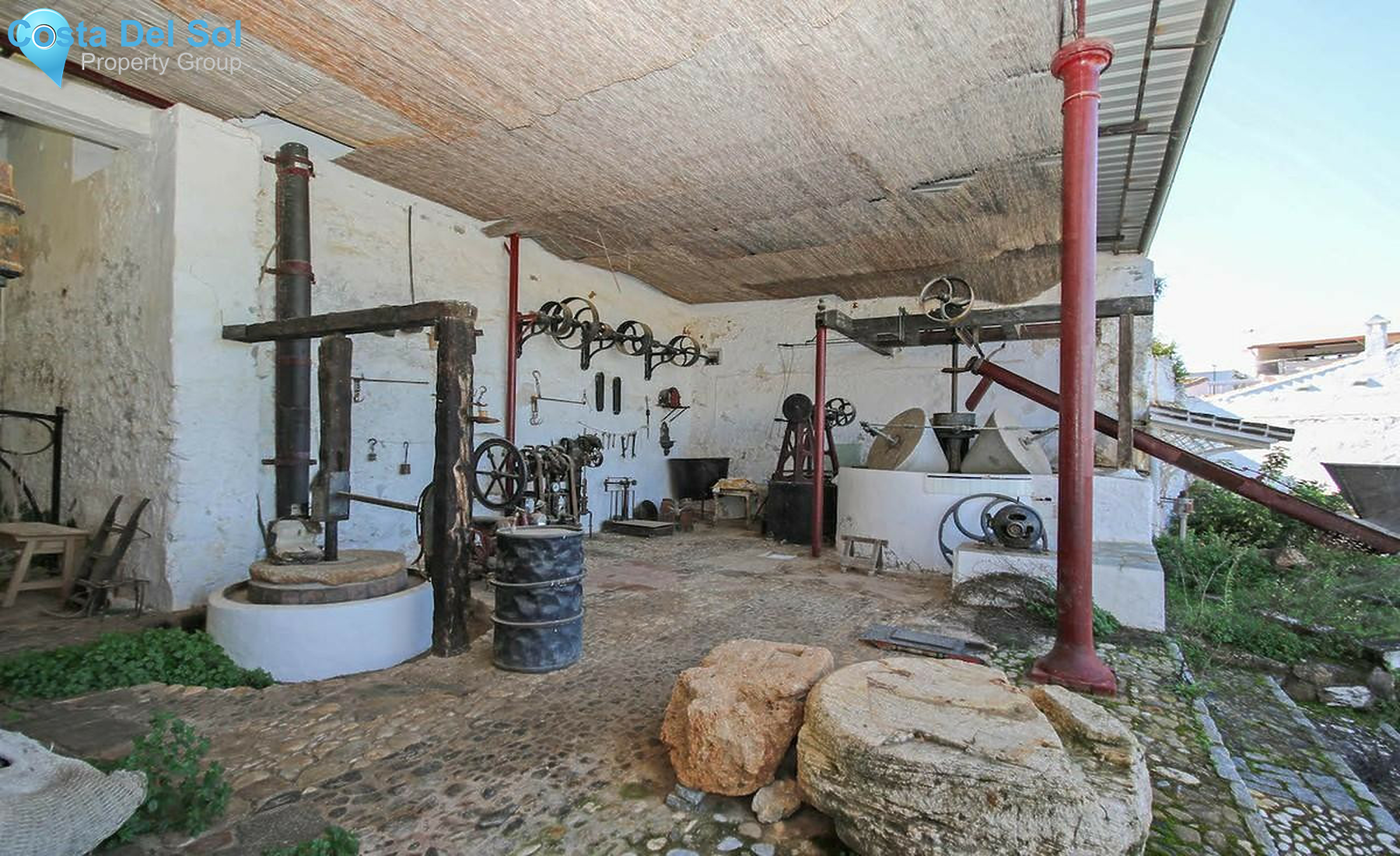 Townhouse in Guaro-1338757