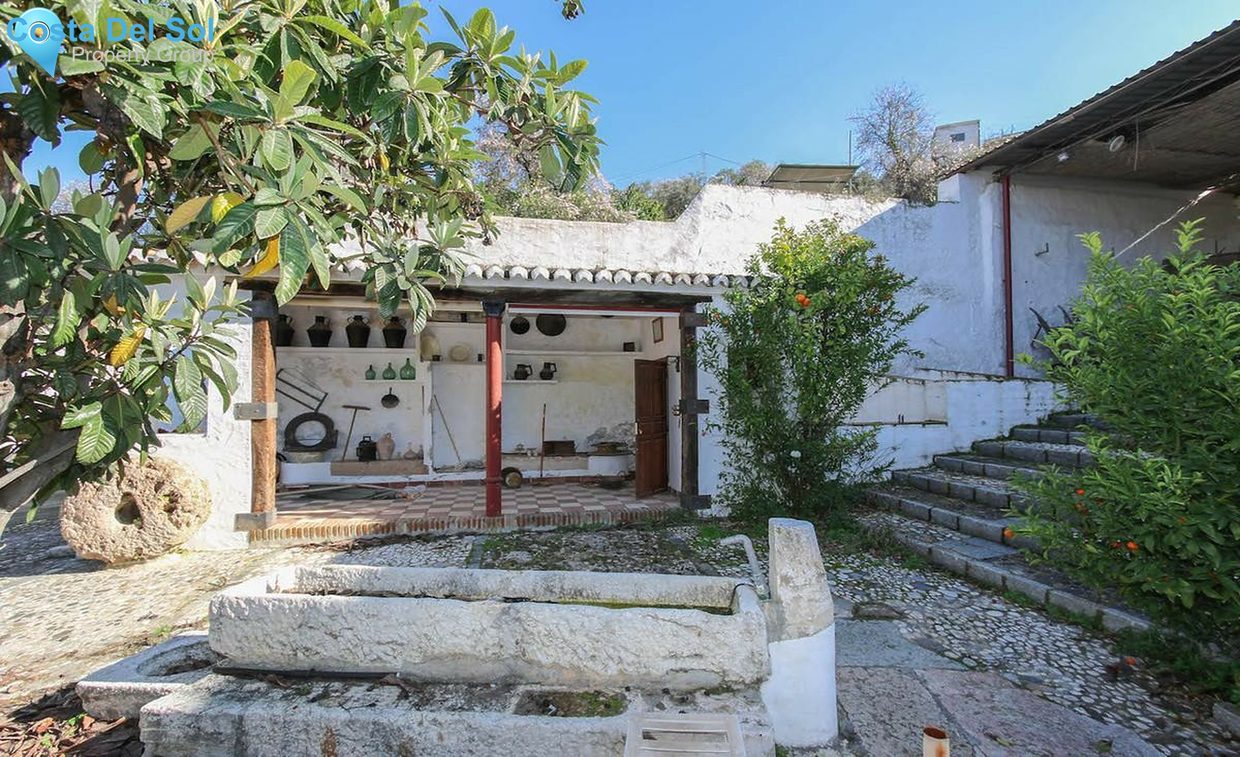 Townhouse in Guaro-1338775