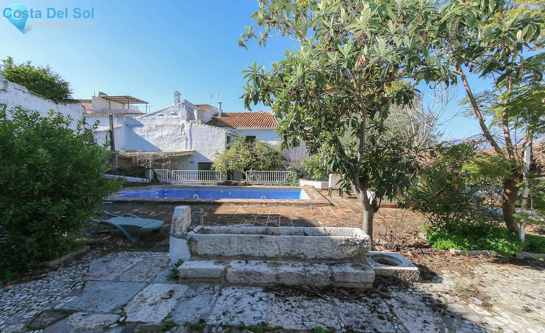 Townhouse in Guaro-1338758