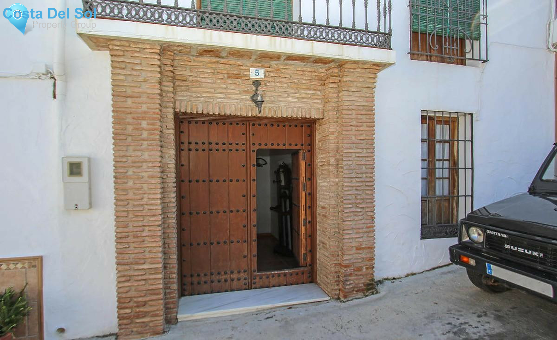 Townhouse in Guaro-1338762