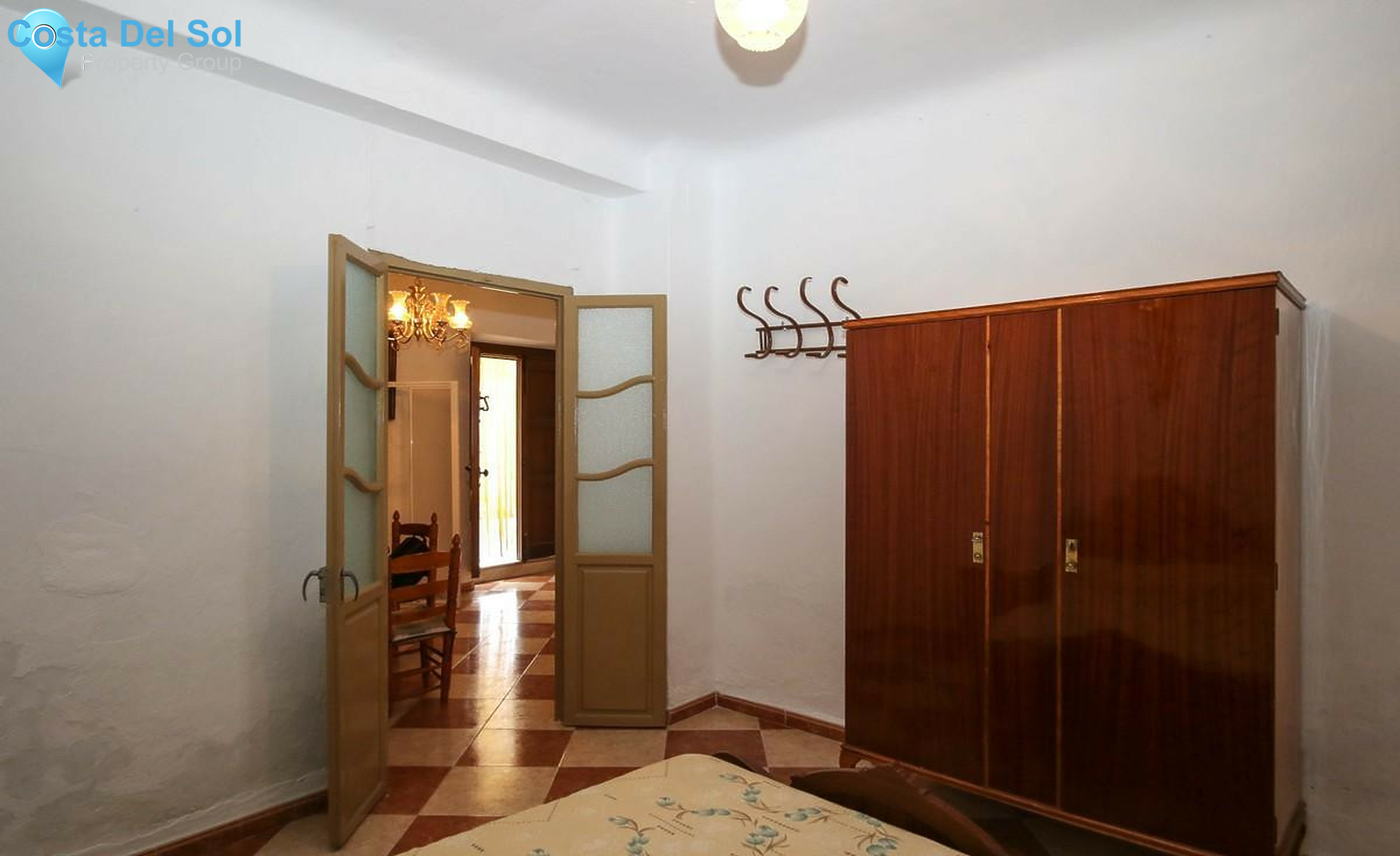 Townhouse in Guaro-1351284
