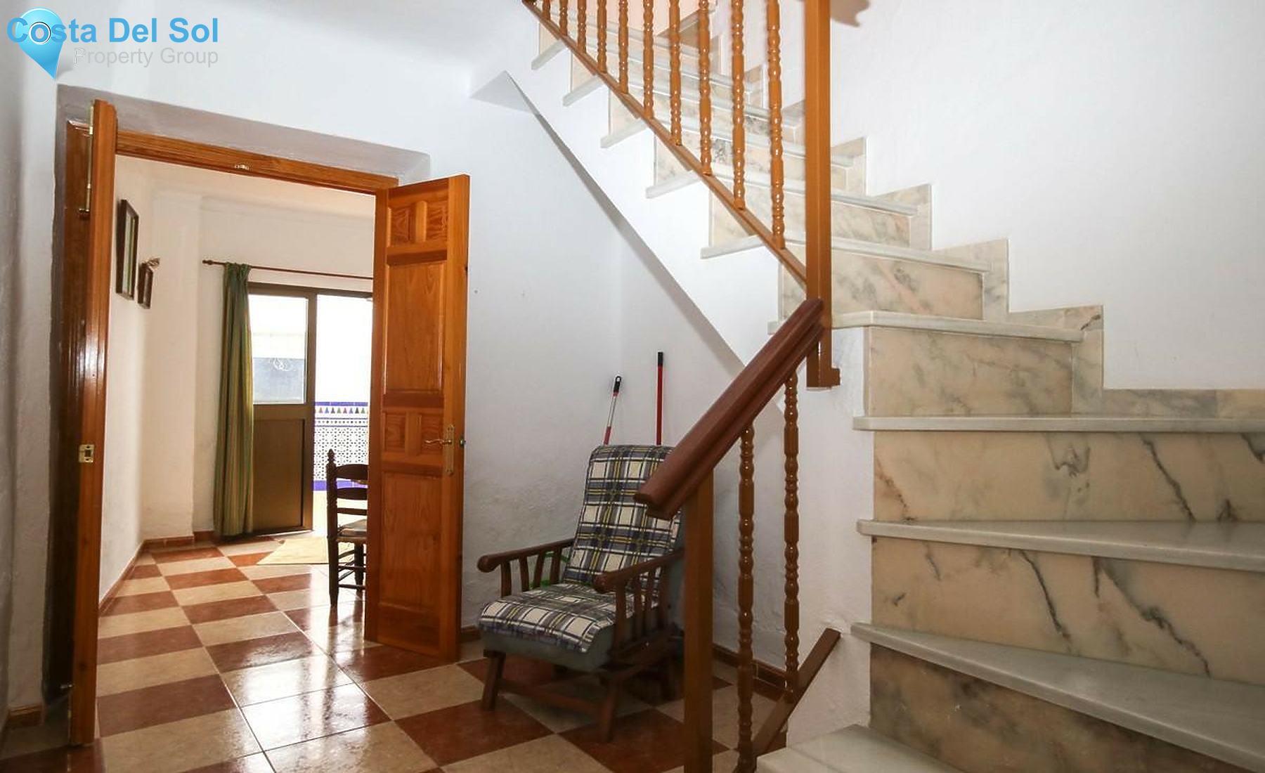 Townhouse in Guaro-1351289