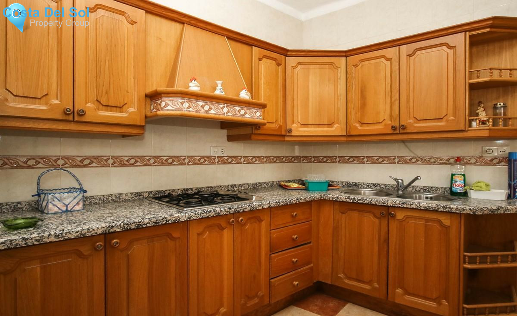 Townhouse in Guaro-1351279