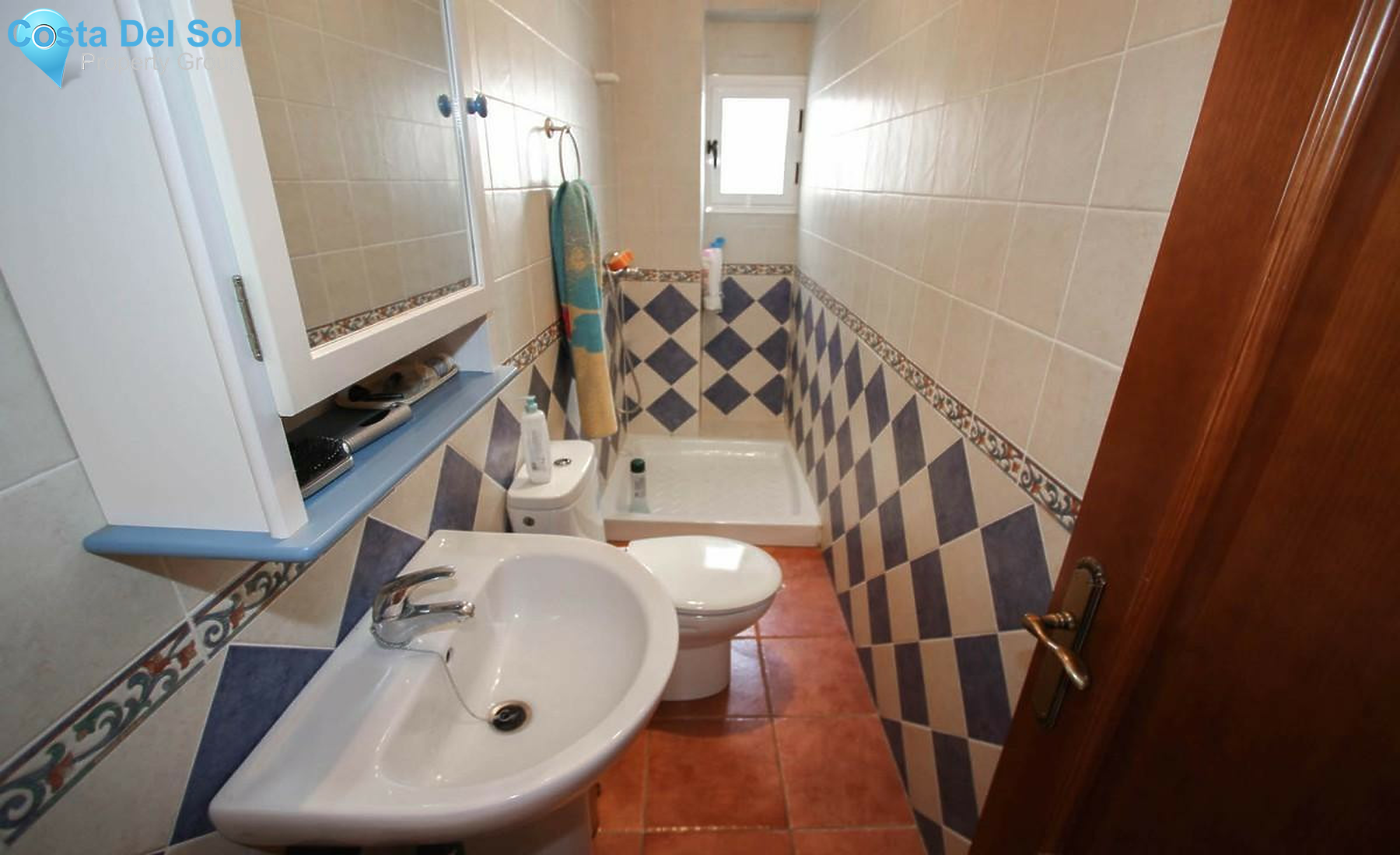 Townhouse in Guaro-1360182