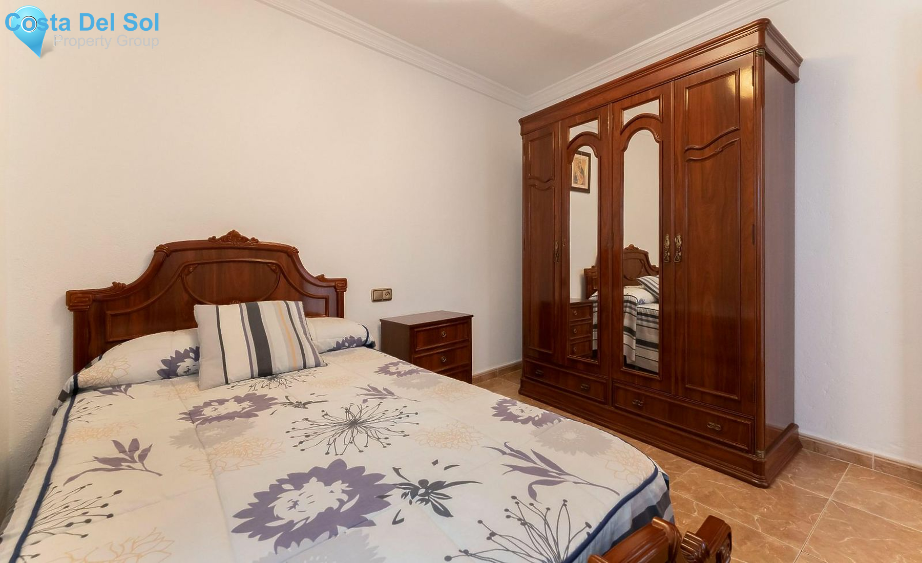 Townhouse in Guaro-1168137