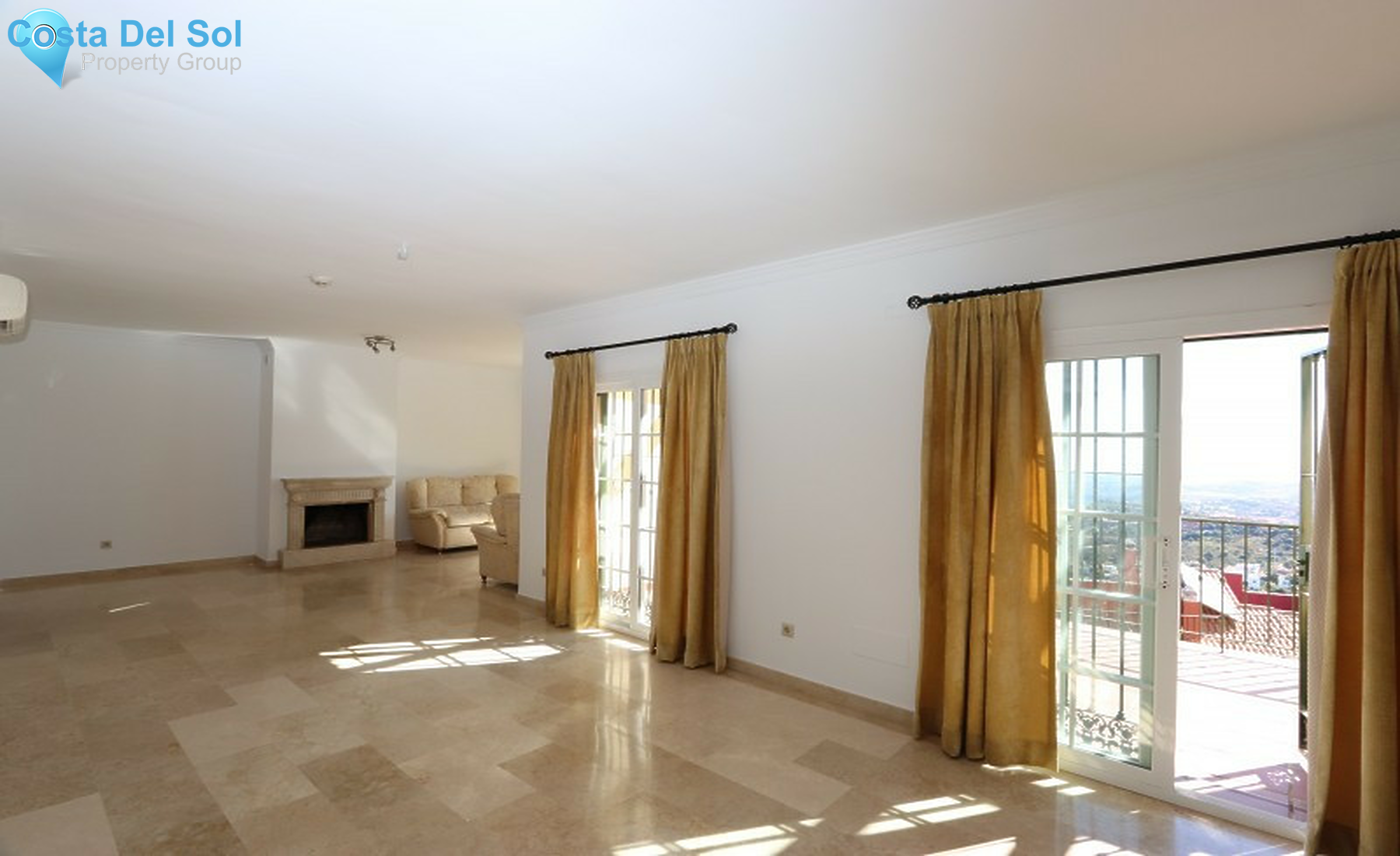 Townhouse in La Mairena-1334554