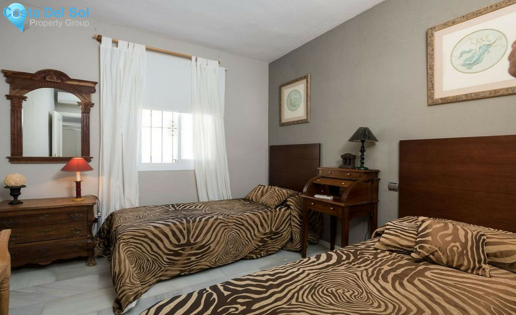 Townhouse in Las Chapas-1458466