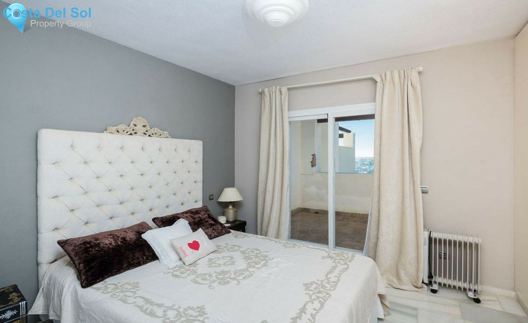 Townhouse in Las Chapas-1458470