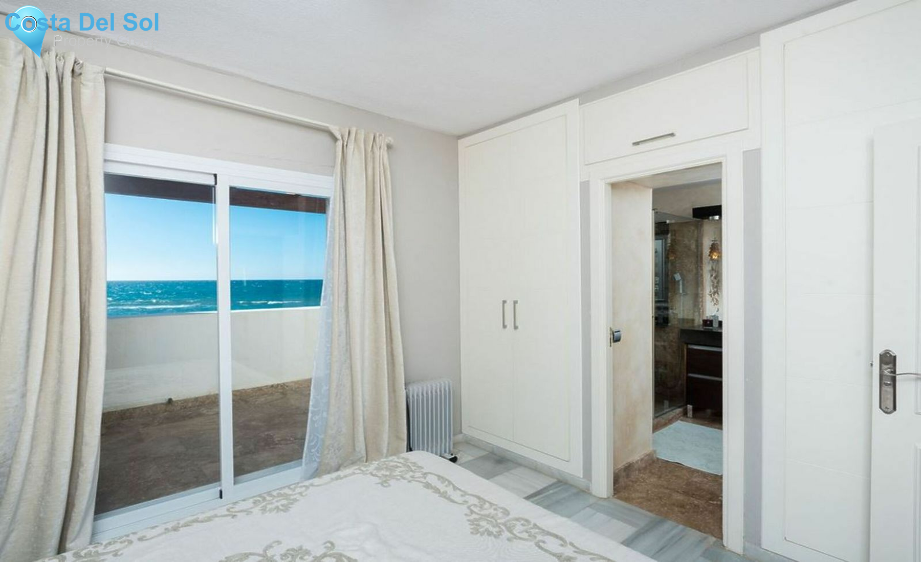 Townhouse in Las Chapas-1471803