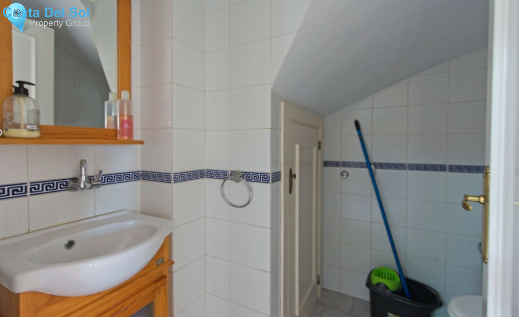 Townhouse in Las Lagunas-1260520