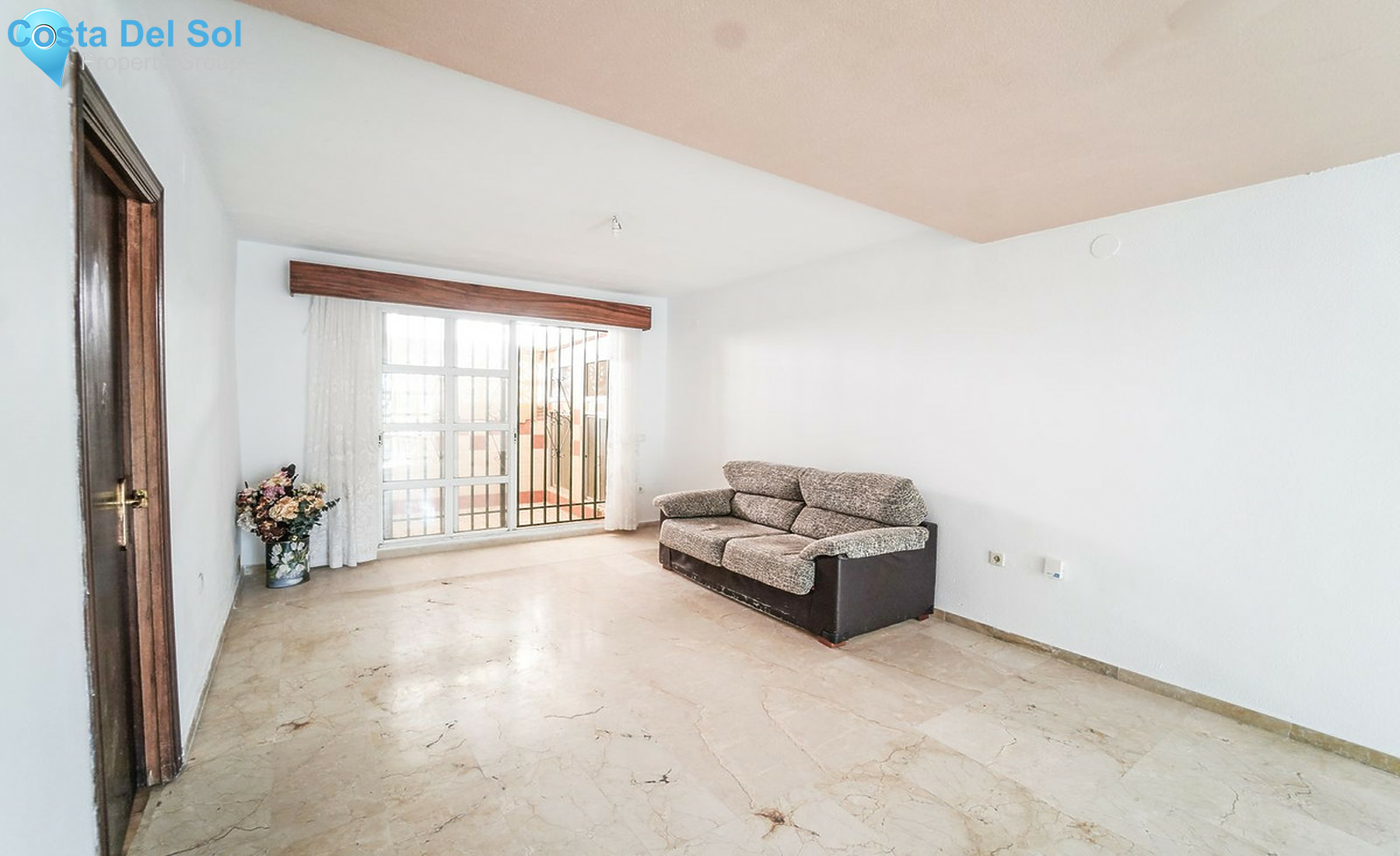 Townhouse in Las Lagunas-1362498
