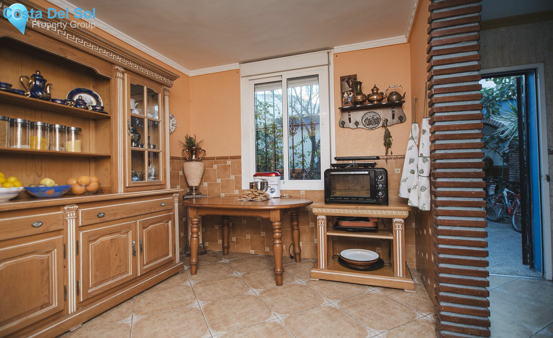 Townhouse in Las Lagunas-1140876