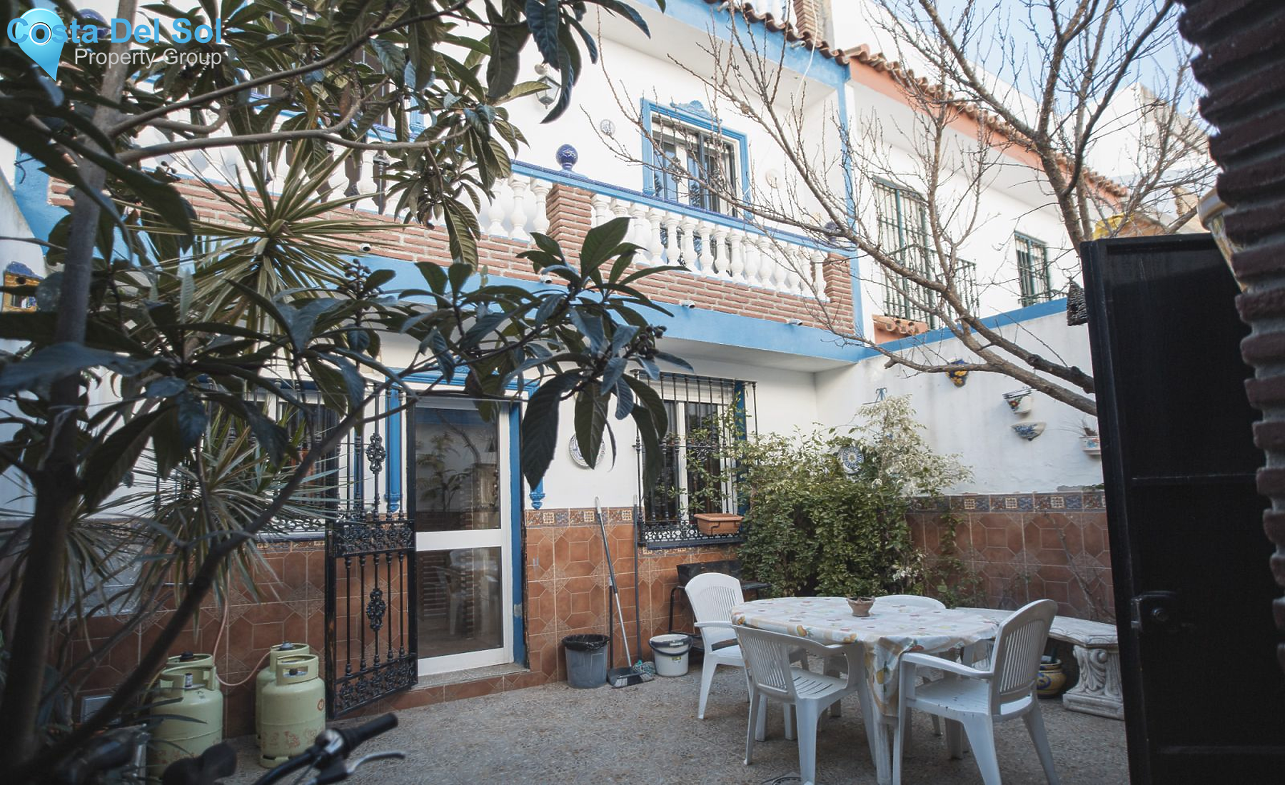 Townhouse in Las Lagunas-1140882