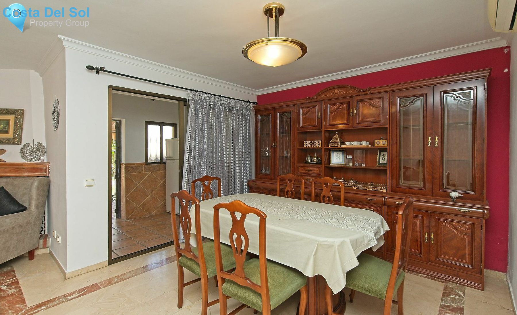 Townhouse in Las Lagunas-1172646