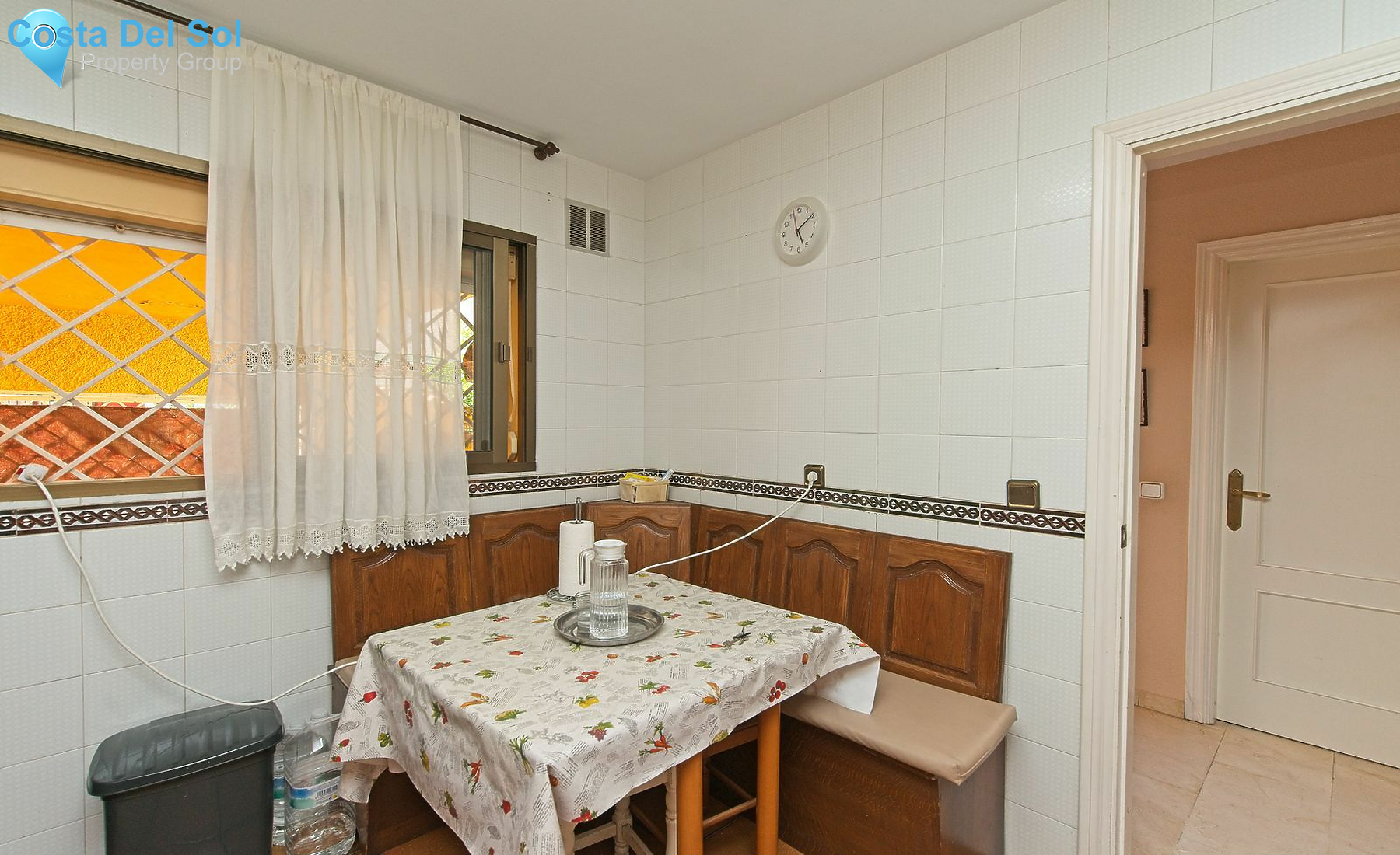 Townhouse in Las Lagunas-1172650