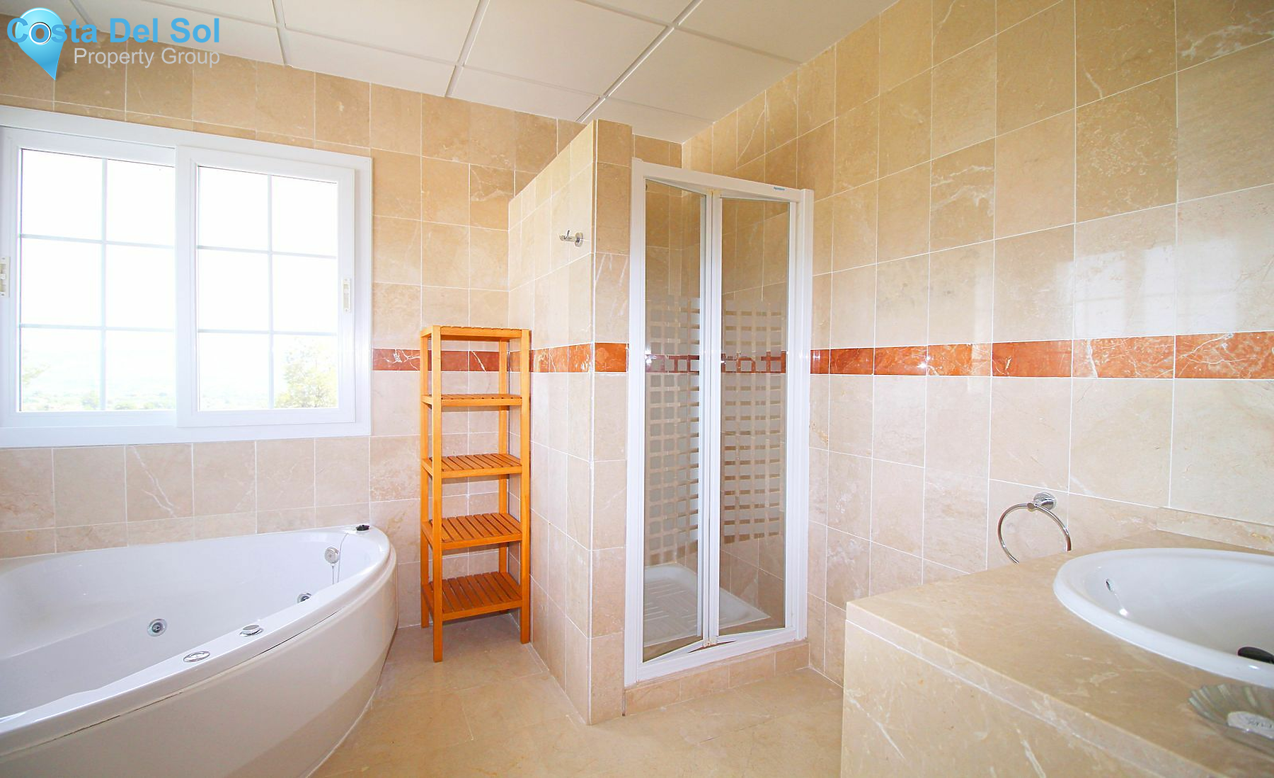 Townhouse in Lauro Golf-1200134