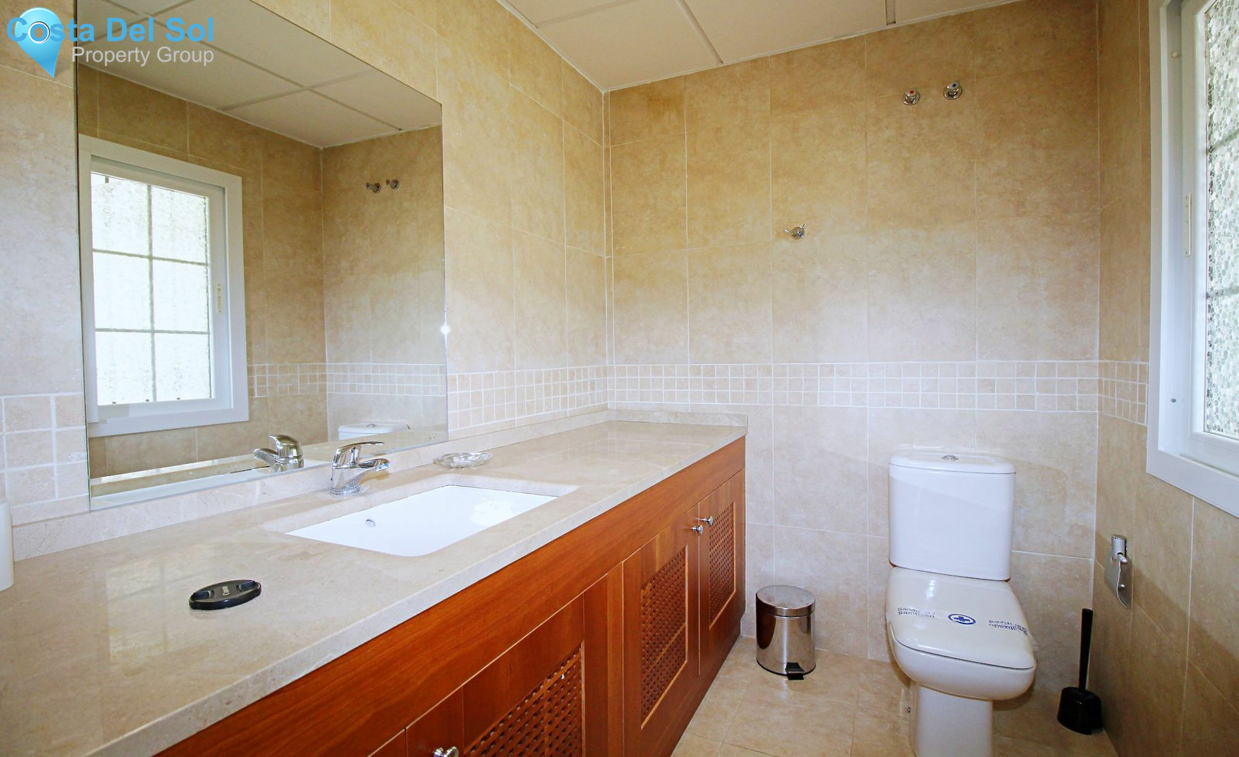 Townhouse in Lauro Golf-1200135