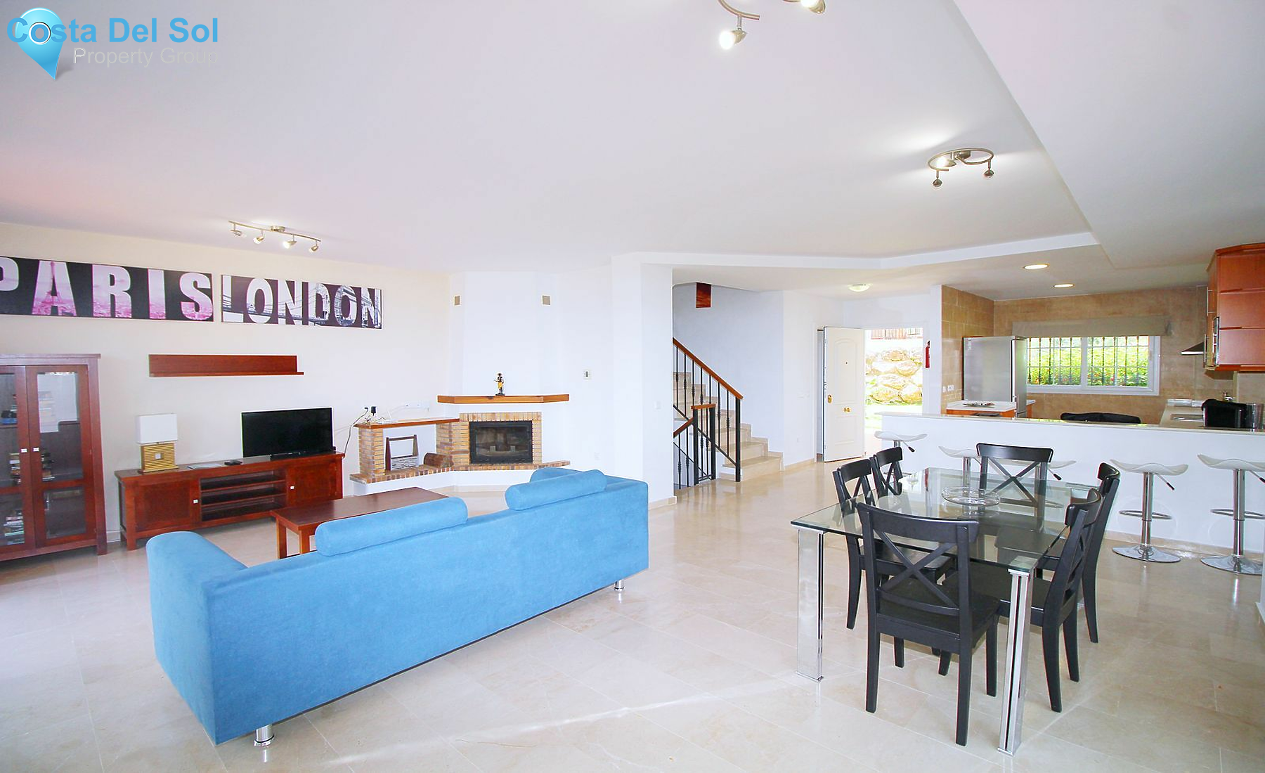 Townhouse in Lauro Golf-1200125