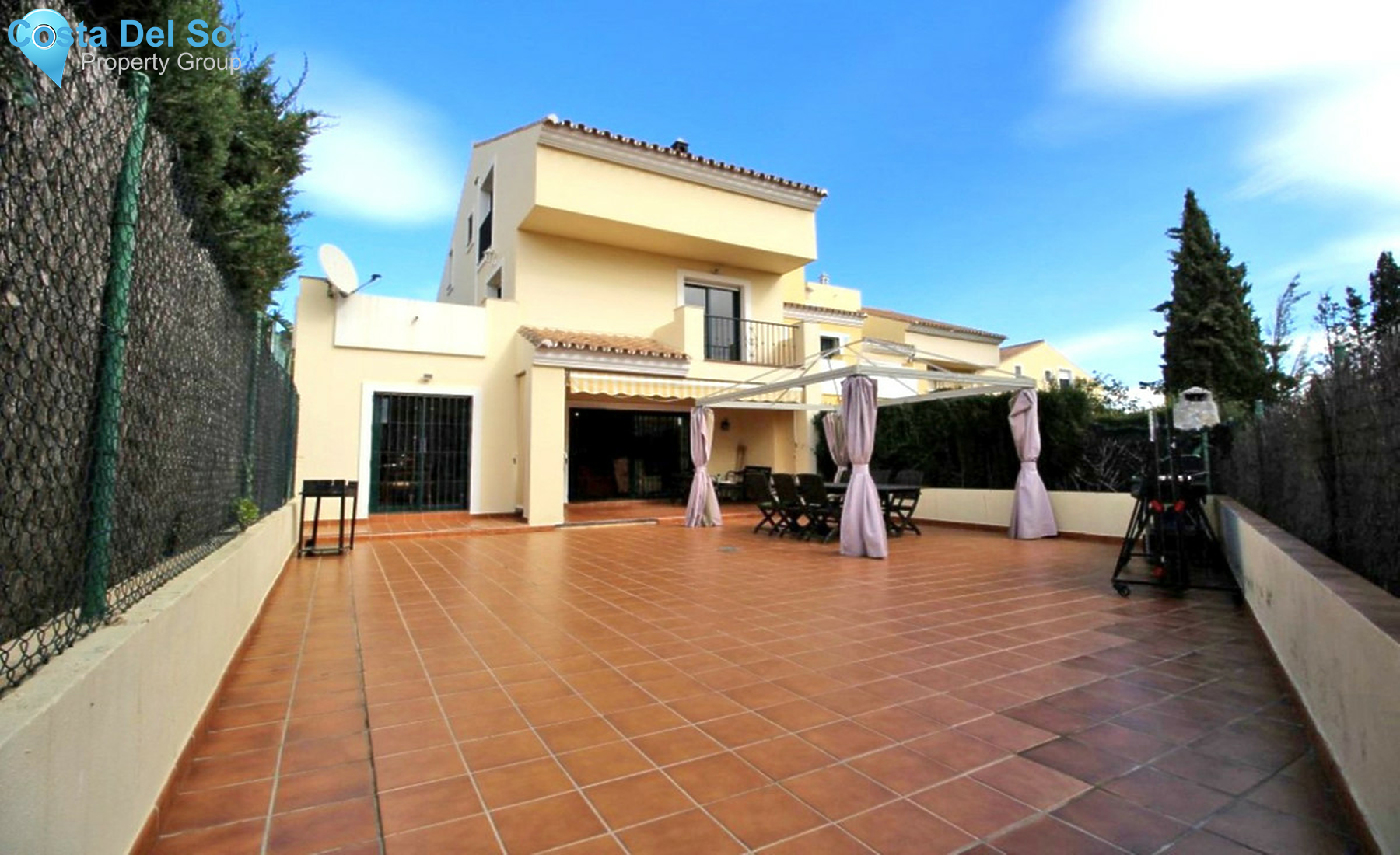 Townhouse in Marbella-1336126