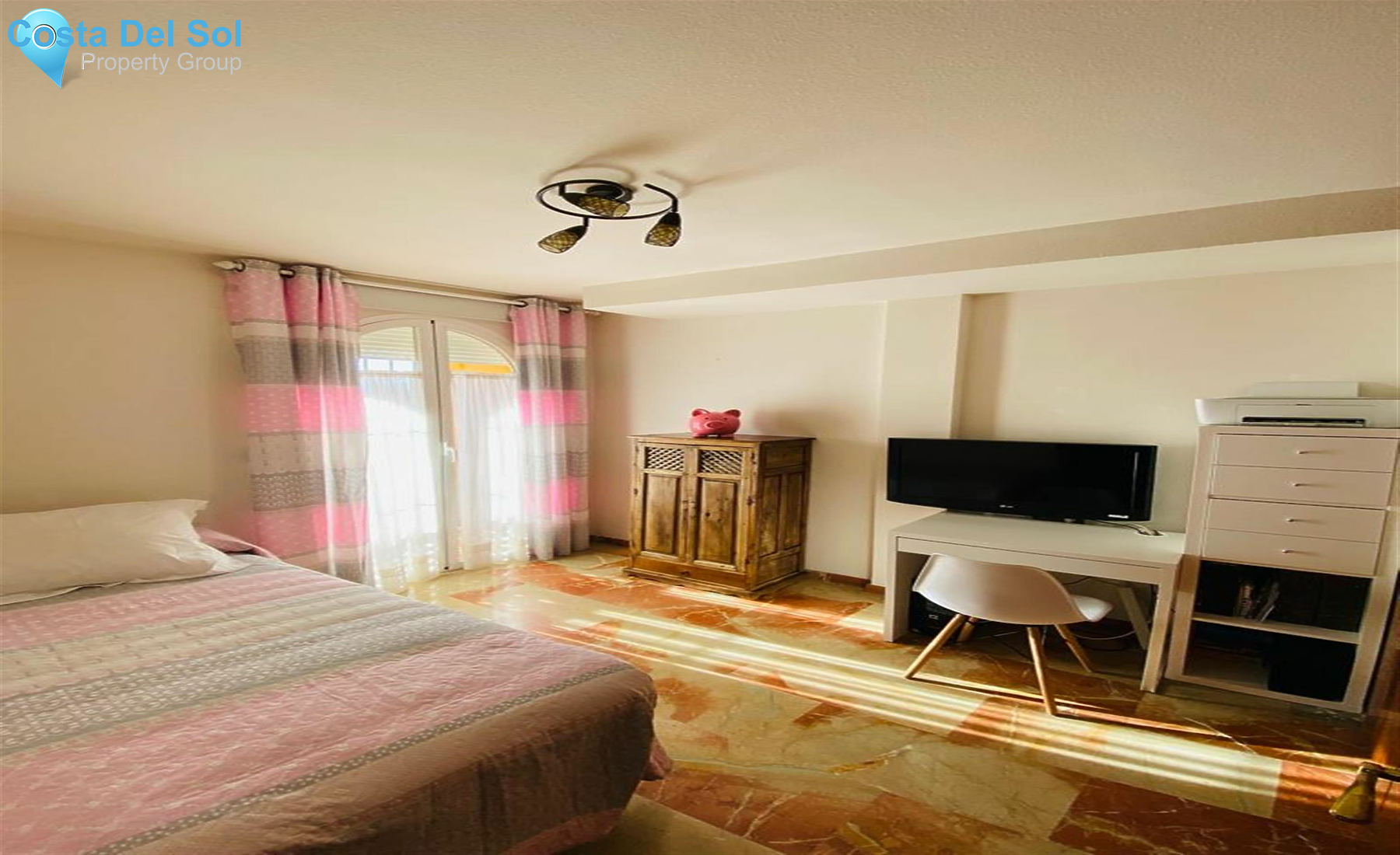 Townhouse in Marbella-1215243