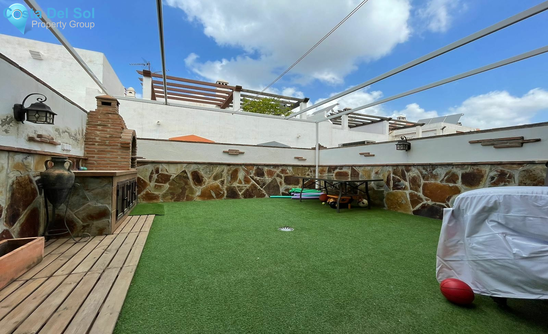 Townhouse in Marbella-1475375