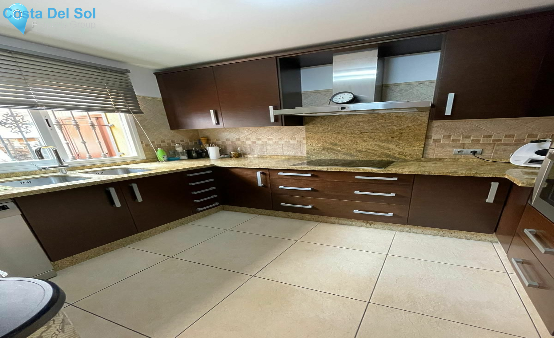 Townhouse in Marbella-1475388