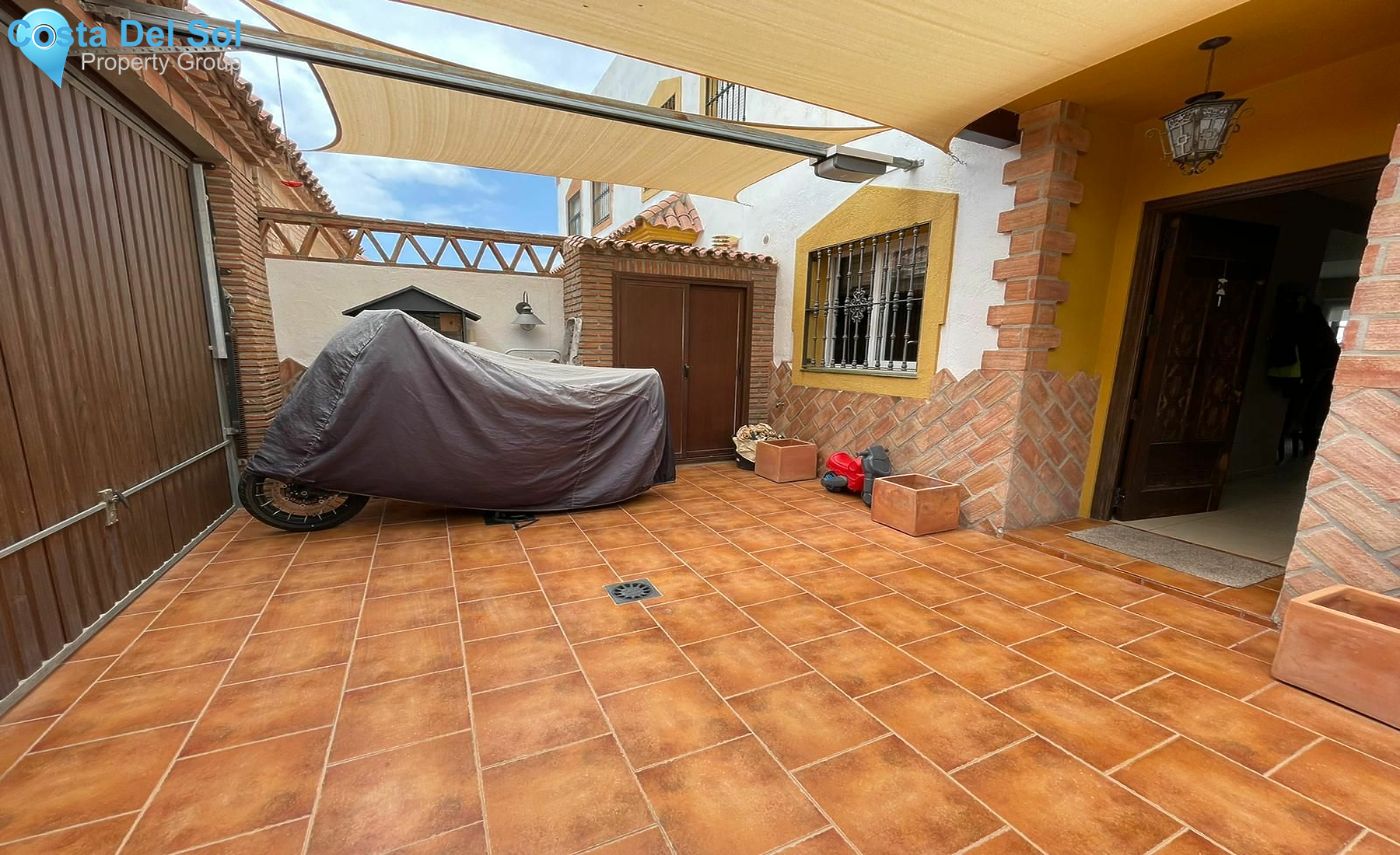 Townhouse in Marbella-1475379