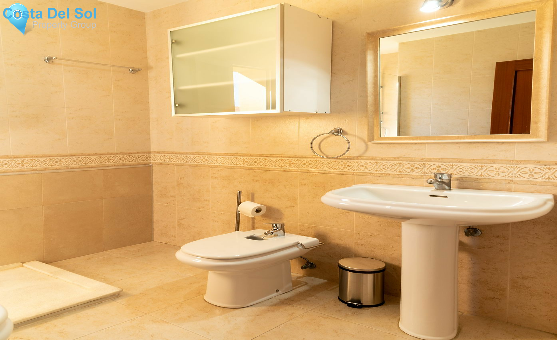 Townhouse in Marbella-1493056