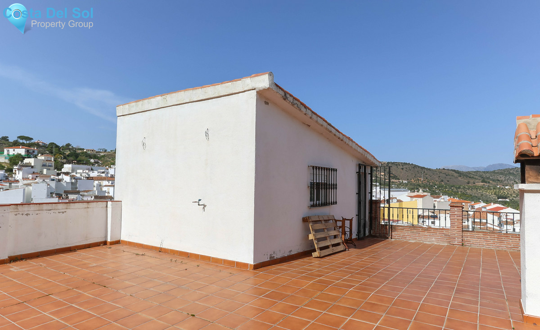 Townhouse in Monda-1304675