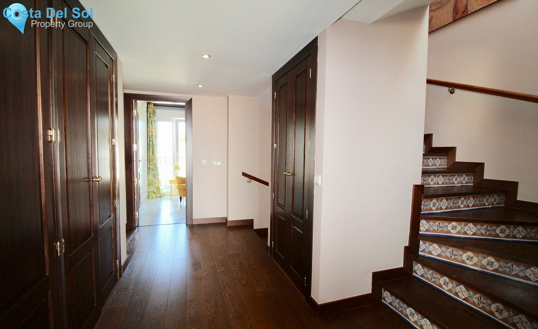 Townhouse in New Golden Mile-1231563