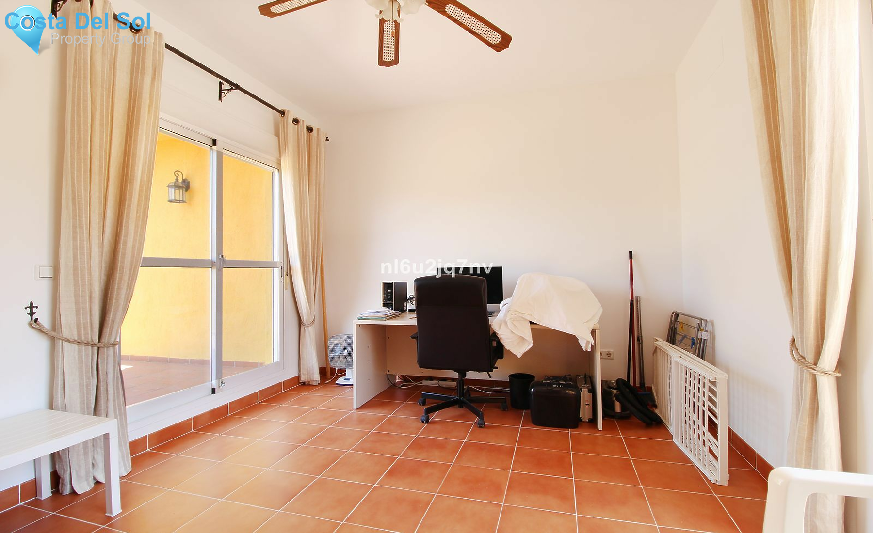 Townhouse in New Golden Mile-1493993