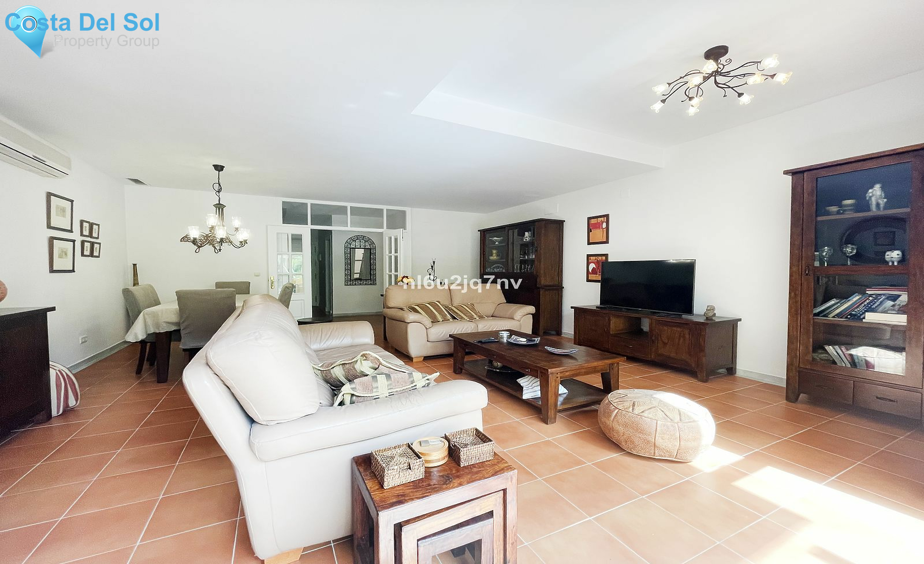 Townhouse in New Golden Mile-1493984