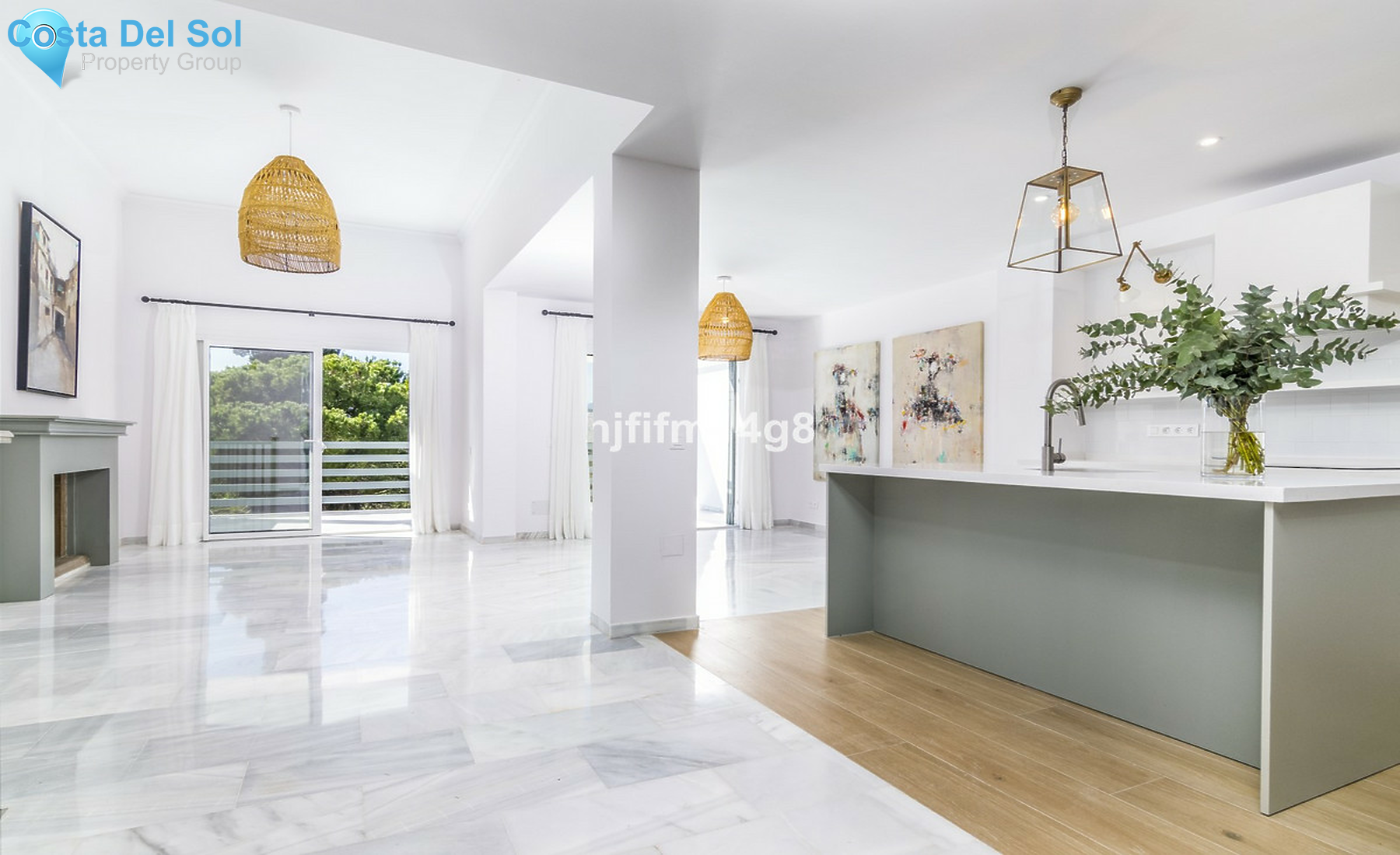 Townhouse in Nueva Andalucía-1252112