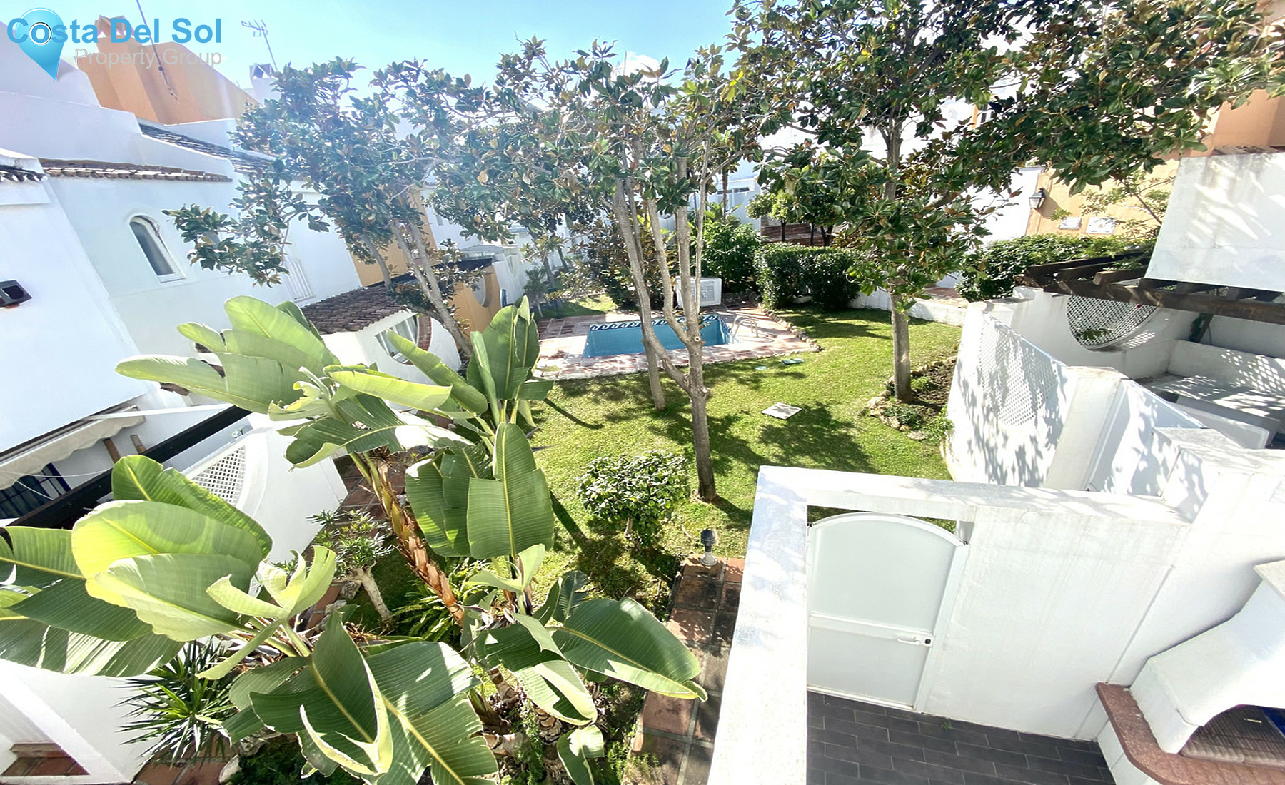 Townhouse in Nueva Andalucía-1298136