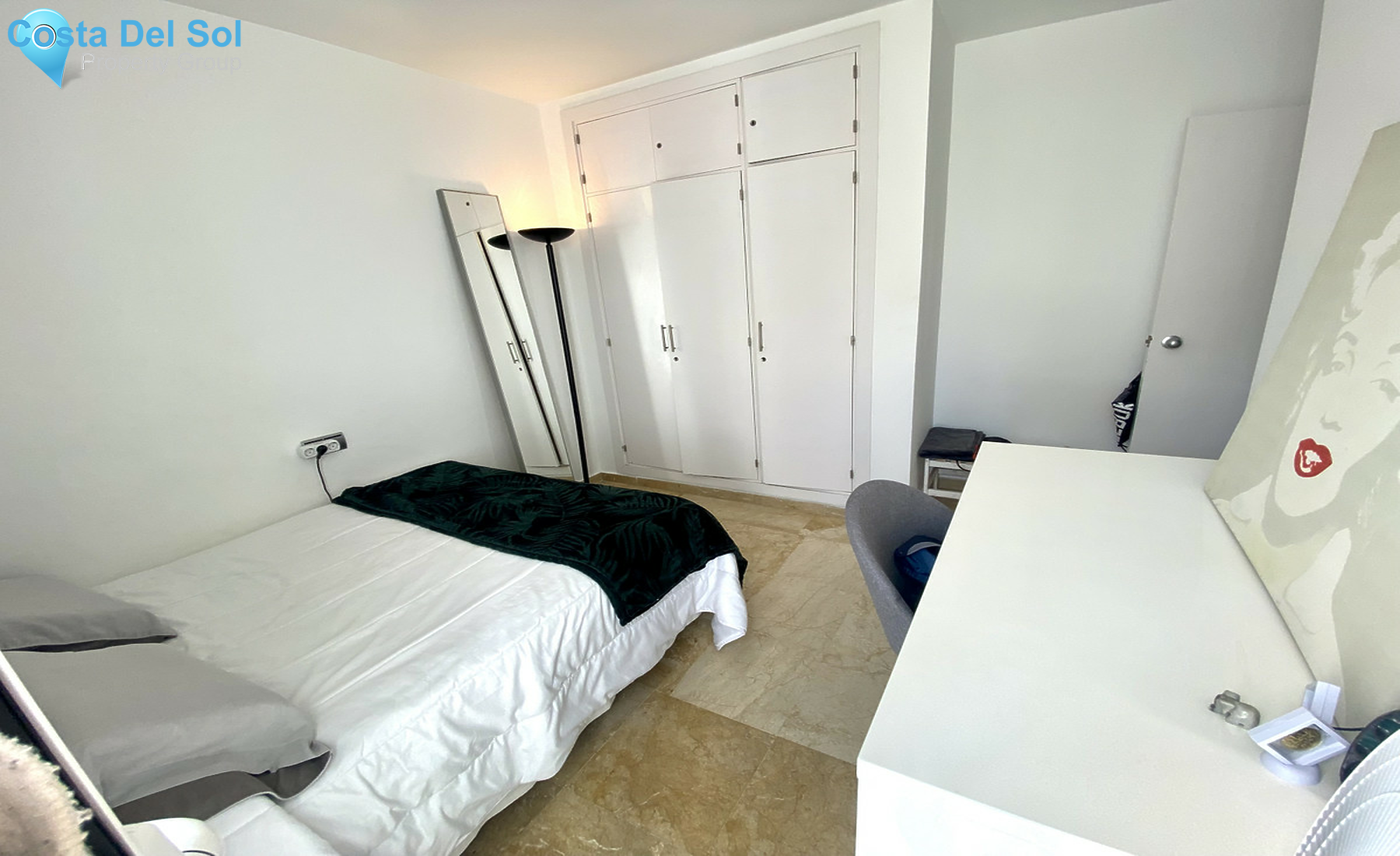 Townhouse in Nueva Andalucía-1298154