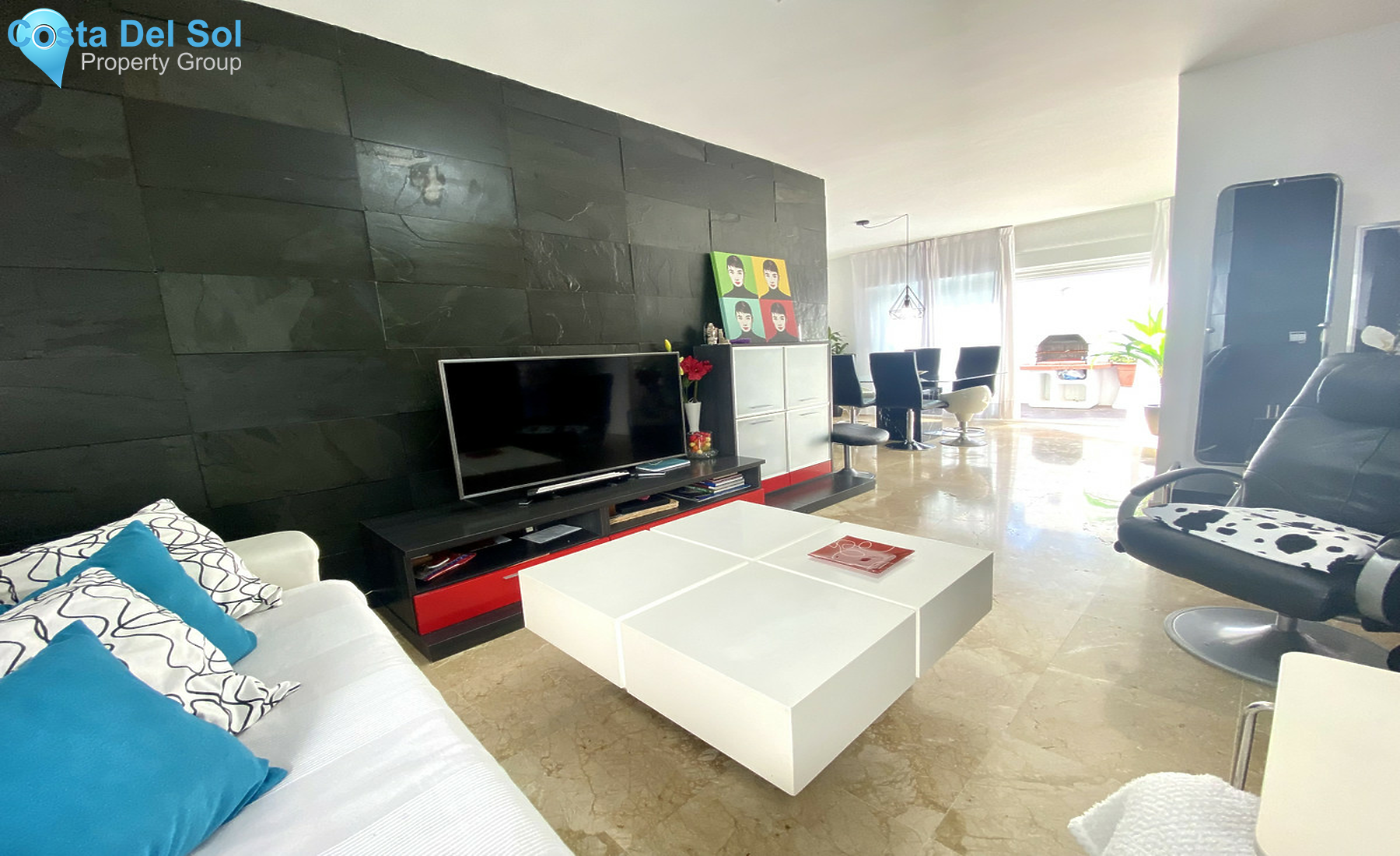 Townhouse in Nueva Andalucía-1298139