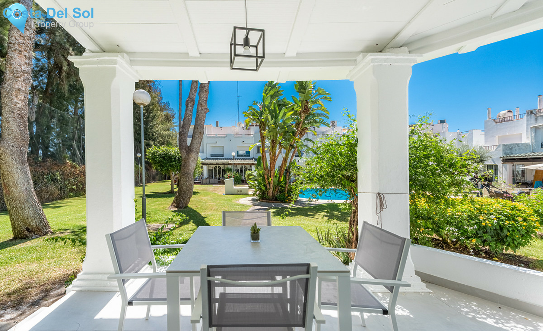 Townhouse in Nueva Andalucía-1454334