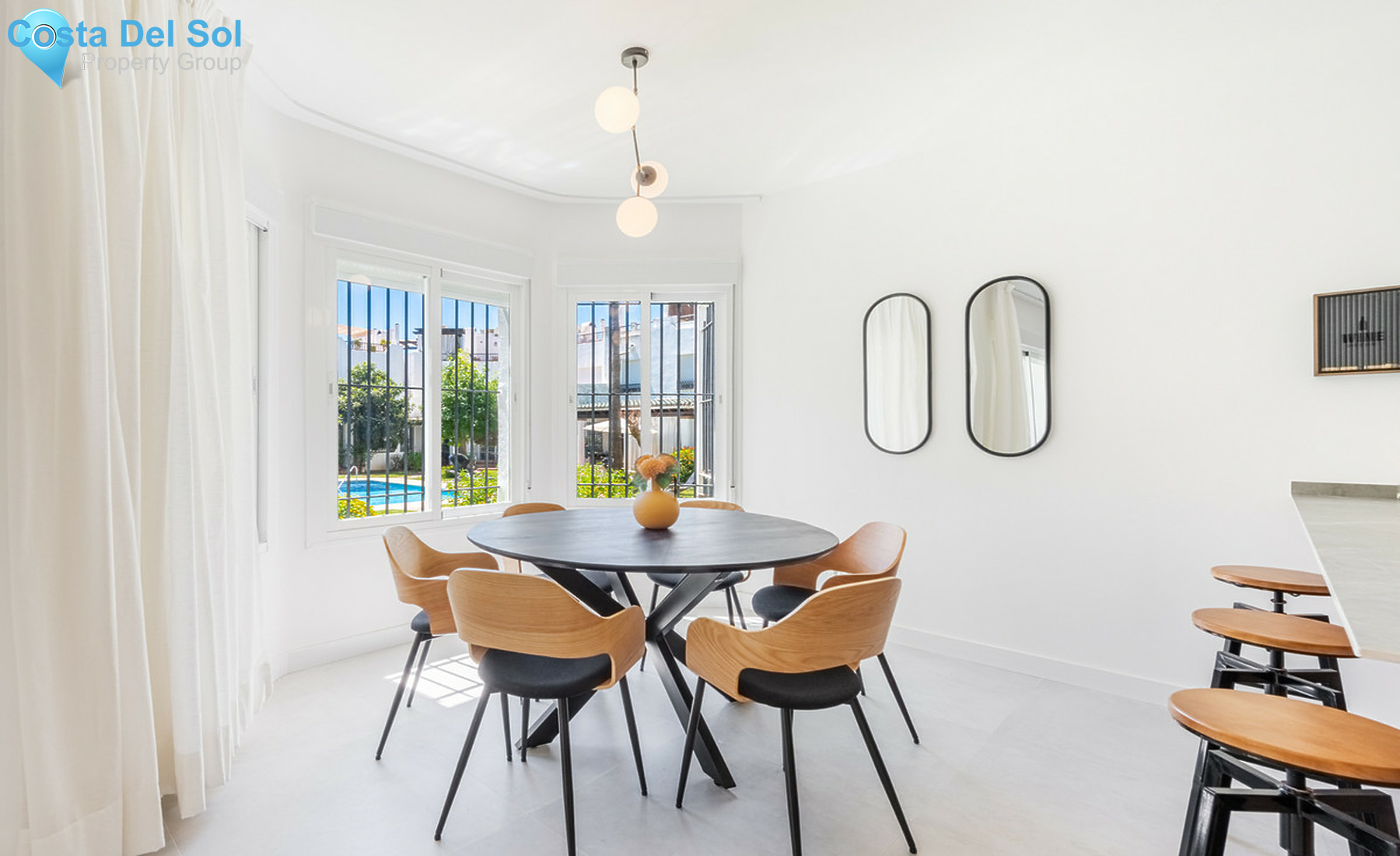 Townhouse in Nueva Andalucía-1454325