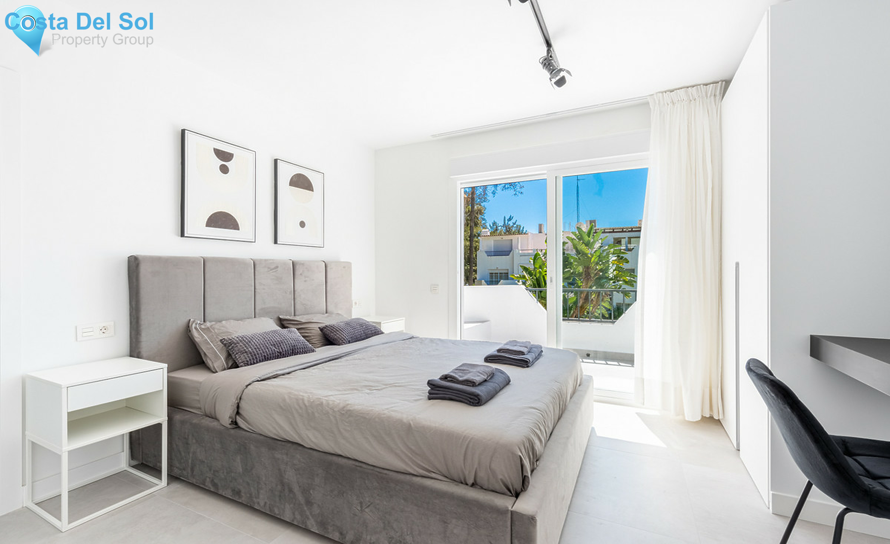 Townhouse in Nueva Andalucía-1454329