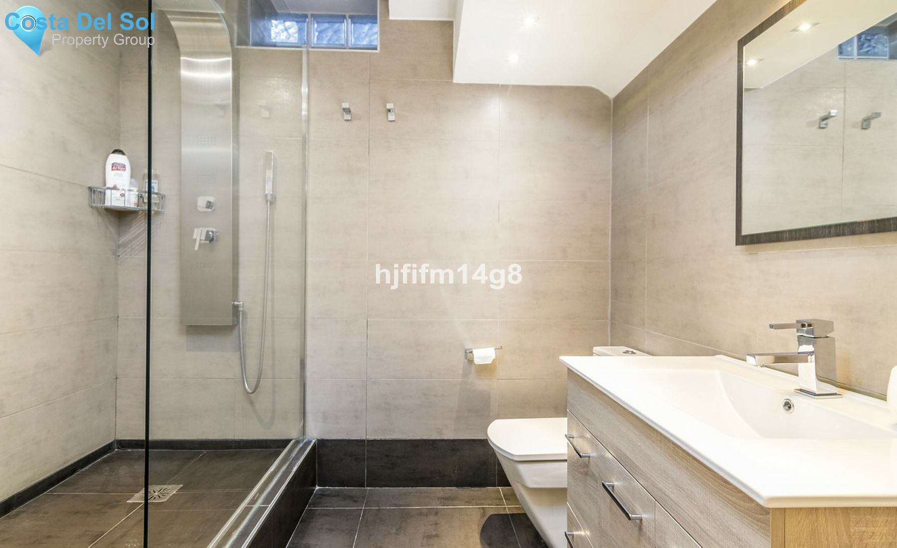 Townhouse in Nueva Andalucía-1476542